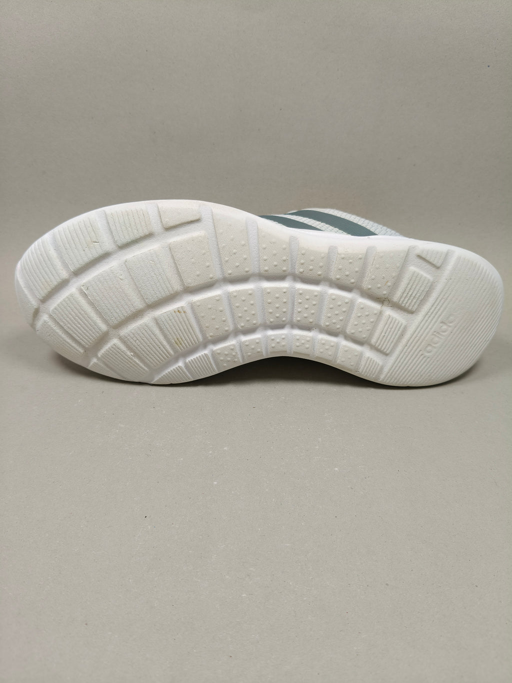 Adidas Lite Racer . Size : EUR  40.5 | Excellent