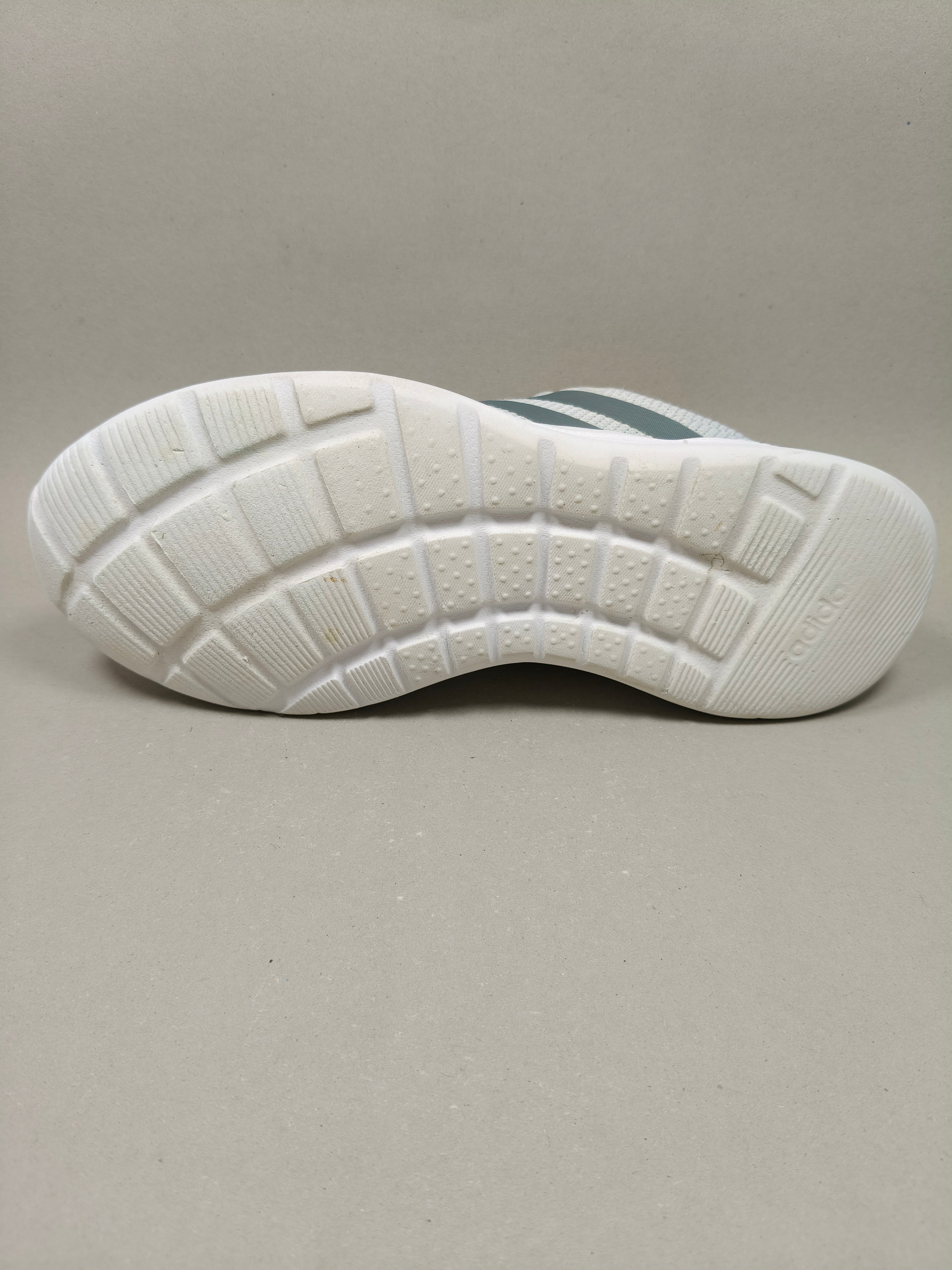 Adidas Lite Racer . Size : EUR  40.5 | Excellent