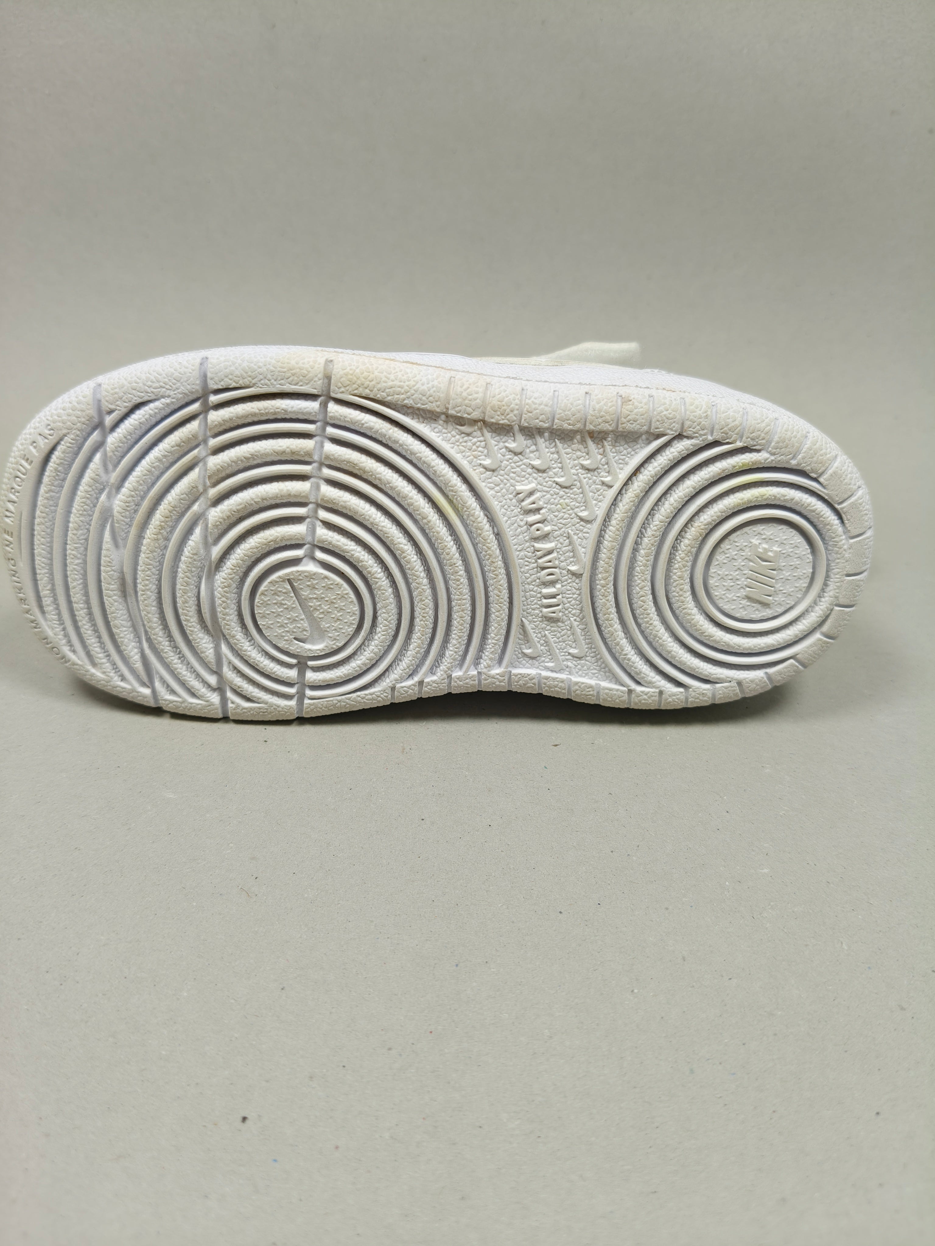 Nike Court Borough . Size : EUR  23 | Premium