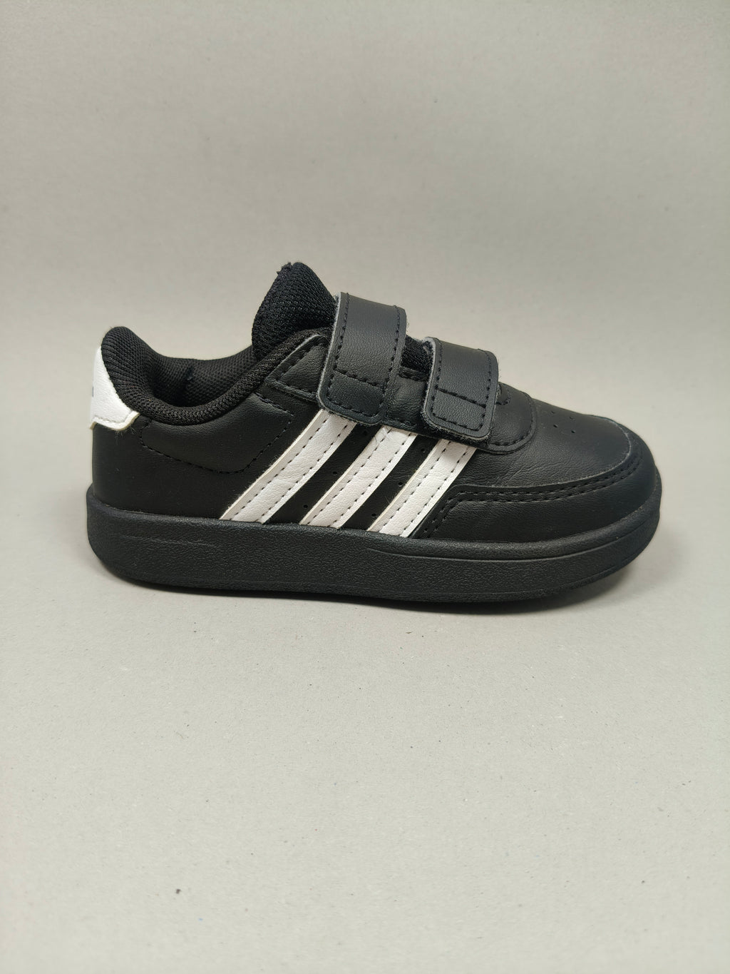 Adidas Breaknet 2.0 . Size : EUR  25 | Premium