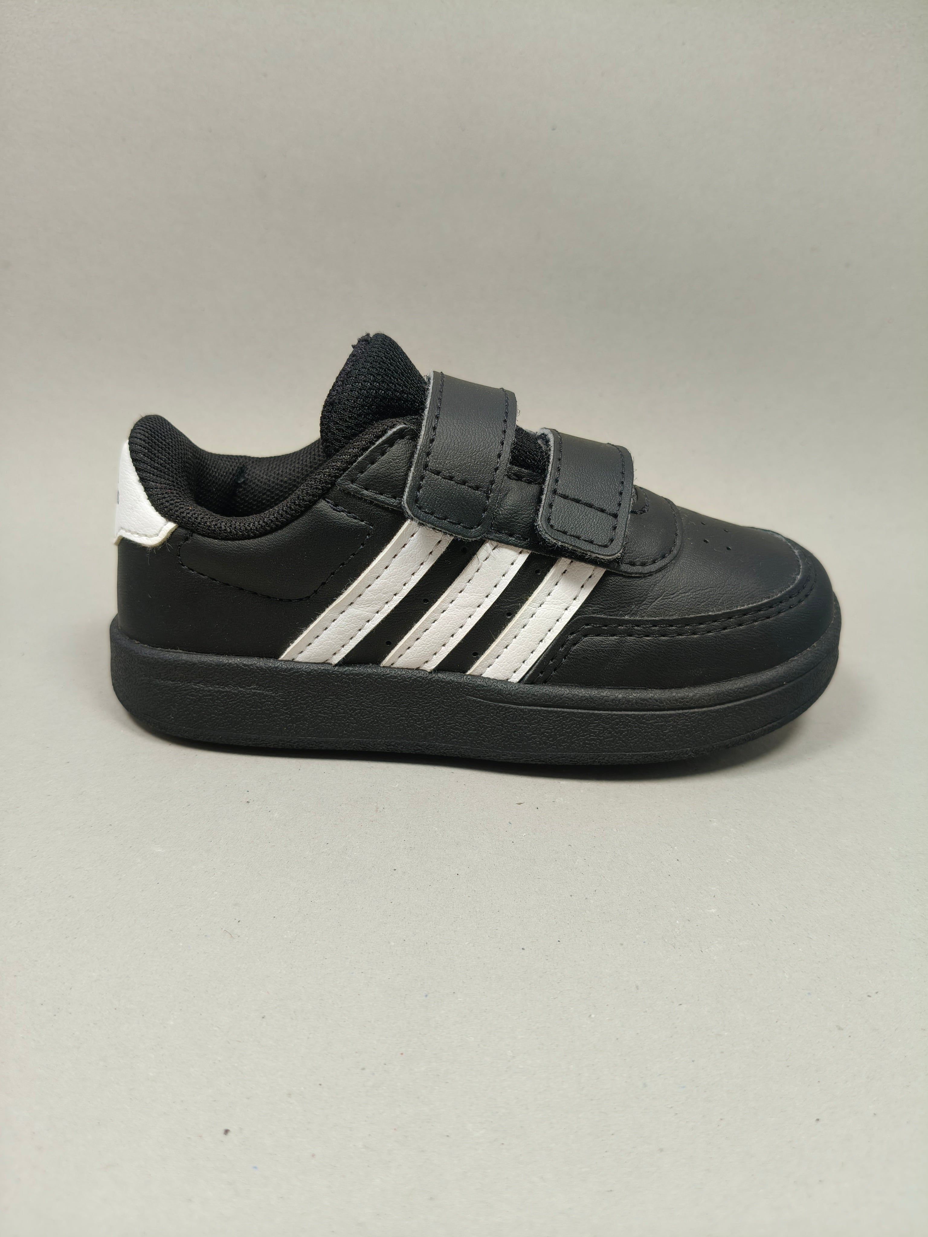 Adidas Breaknet 2.0 . Size : EUR  25 | Premium