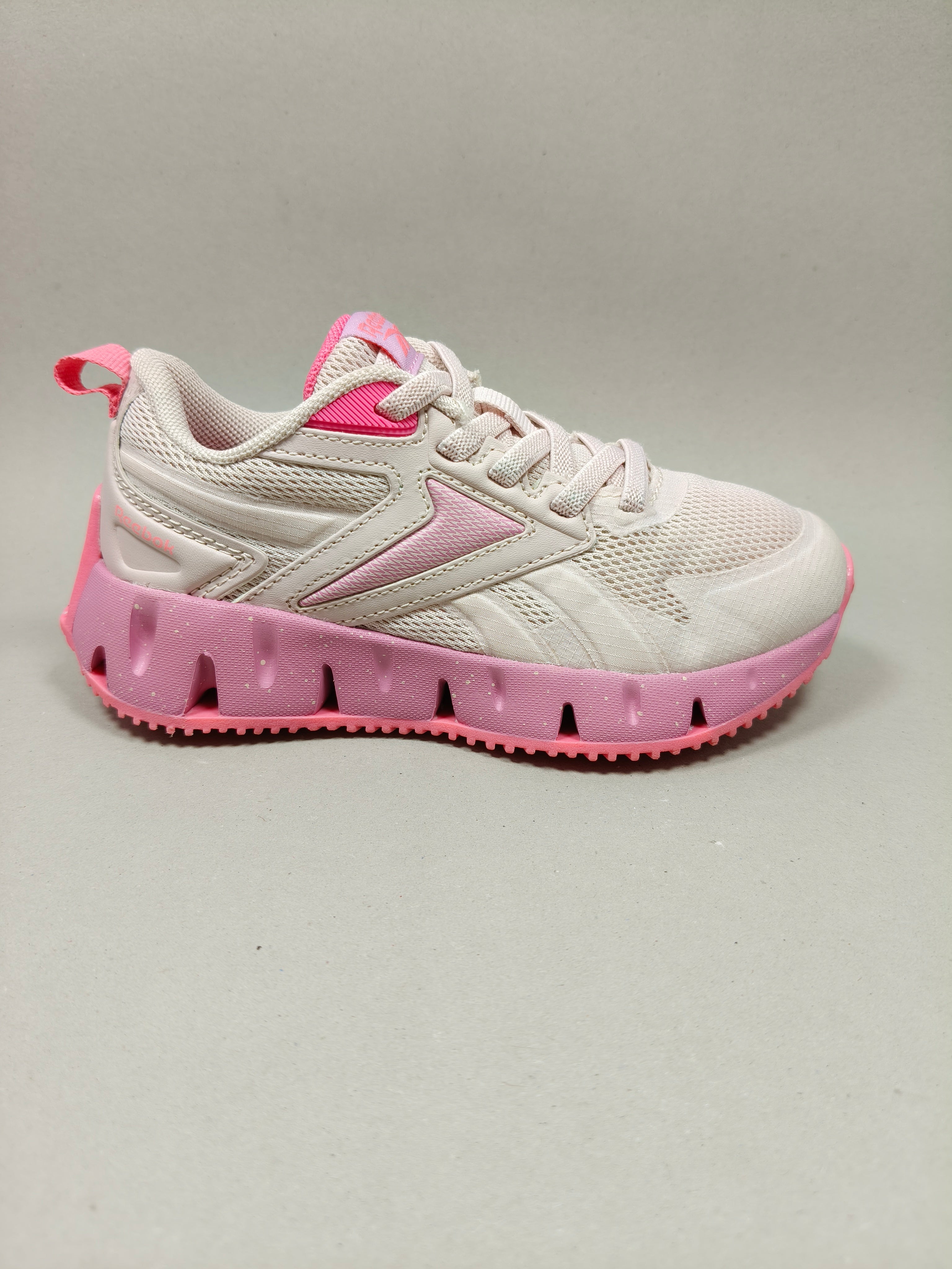 Reebok Zig Vector . Size  : EUR  26 | Premium+