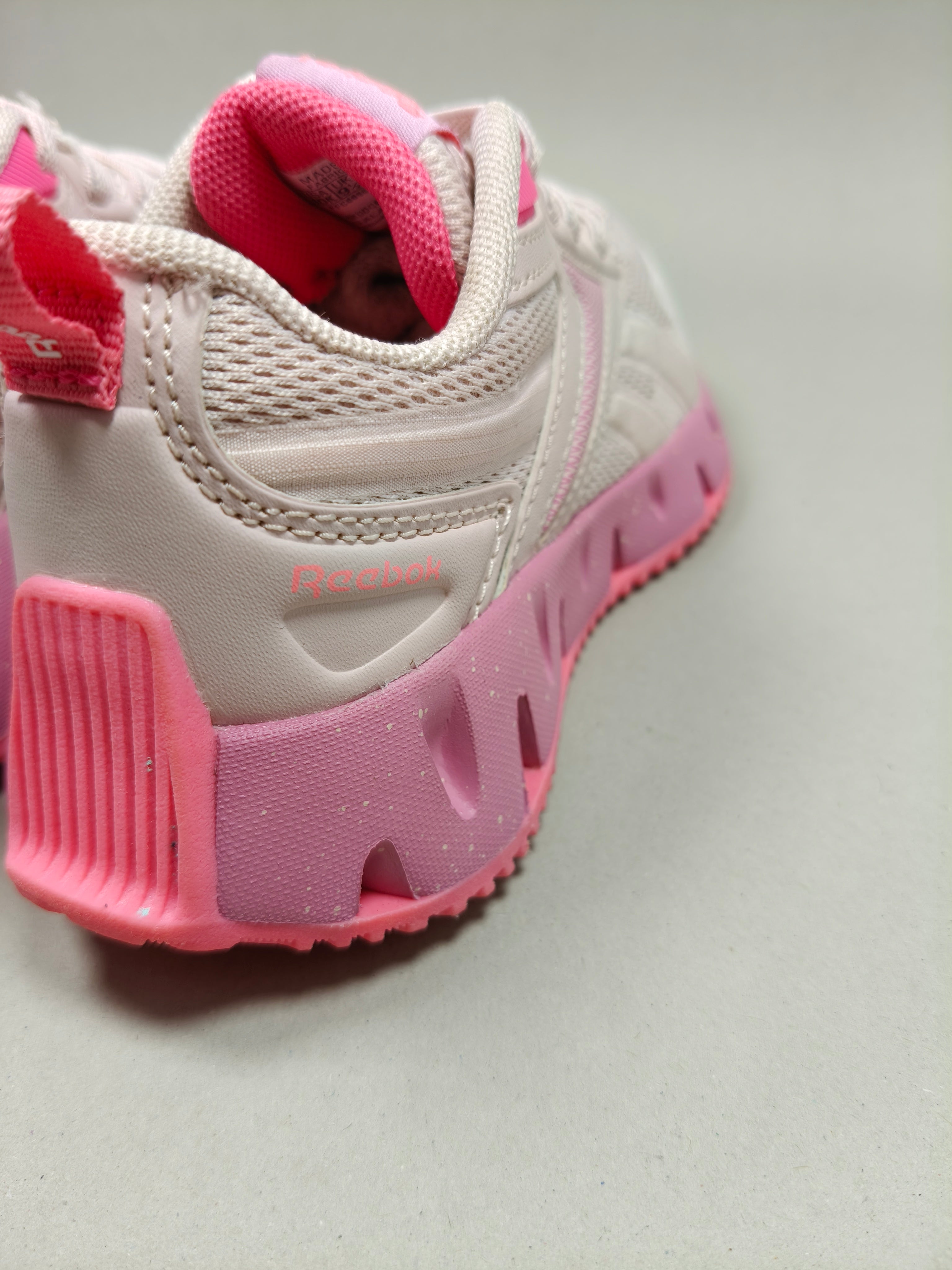 Reebok Zig Vector . Size  : EUR  26 | Premium+