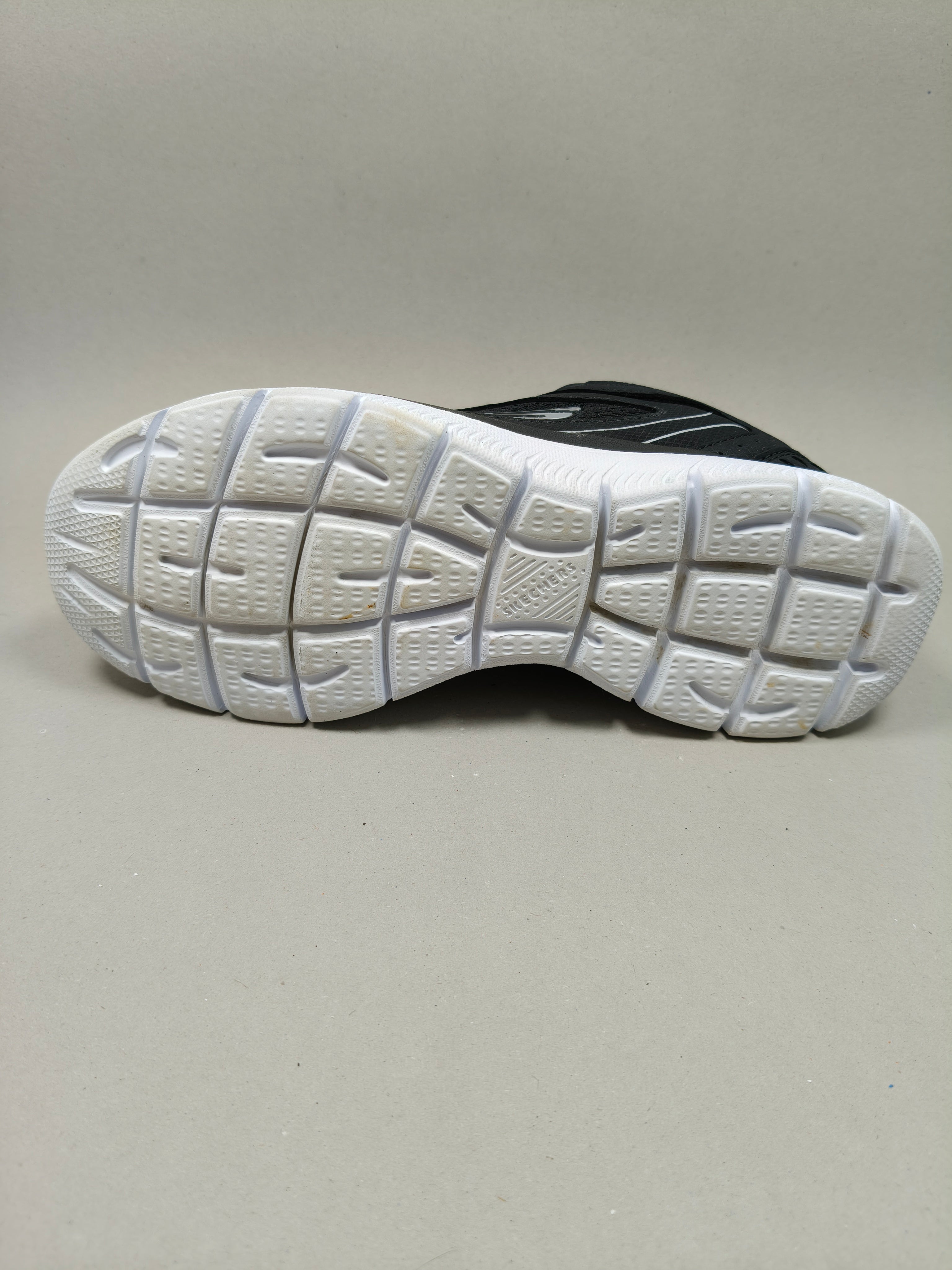 Skechers Summits . Size : EUR  36 | Premium