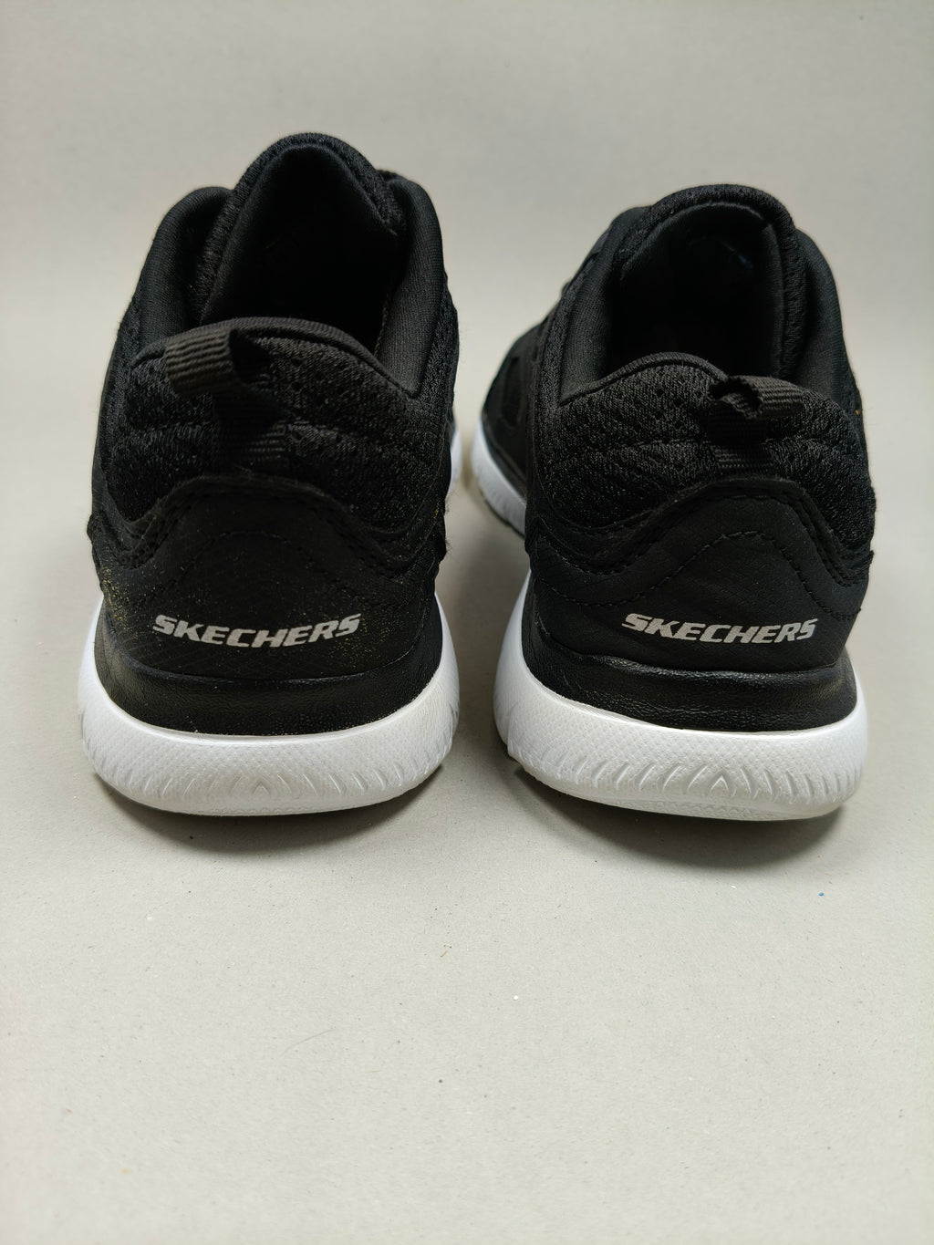 Skechers Summits . Size : EUR  36 | Premium