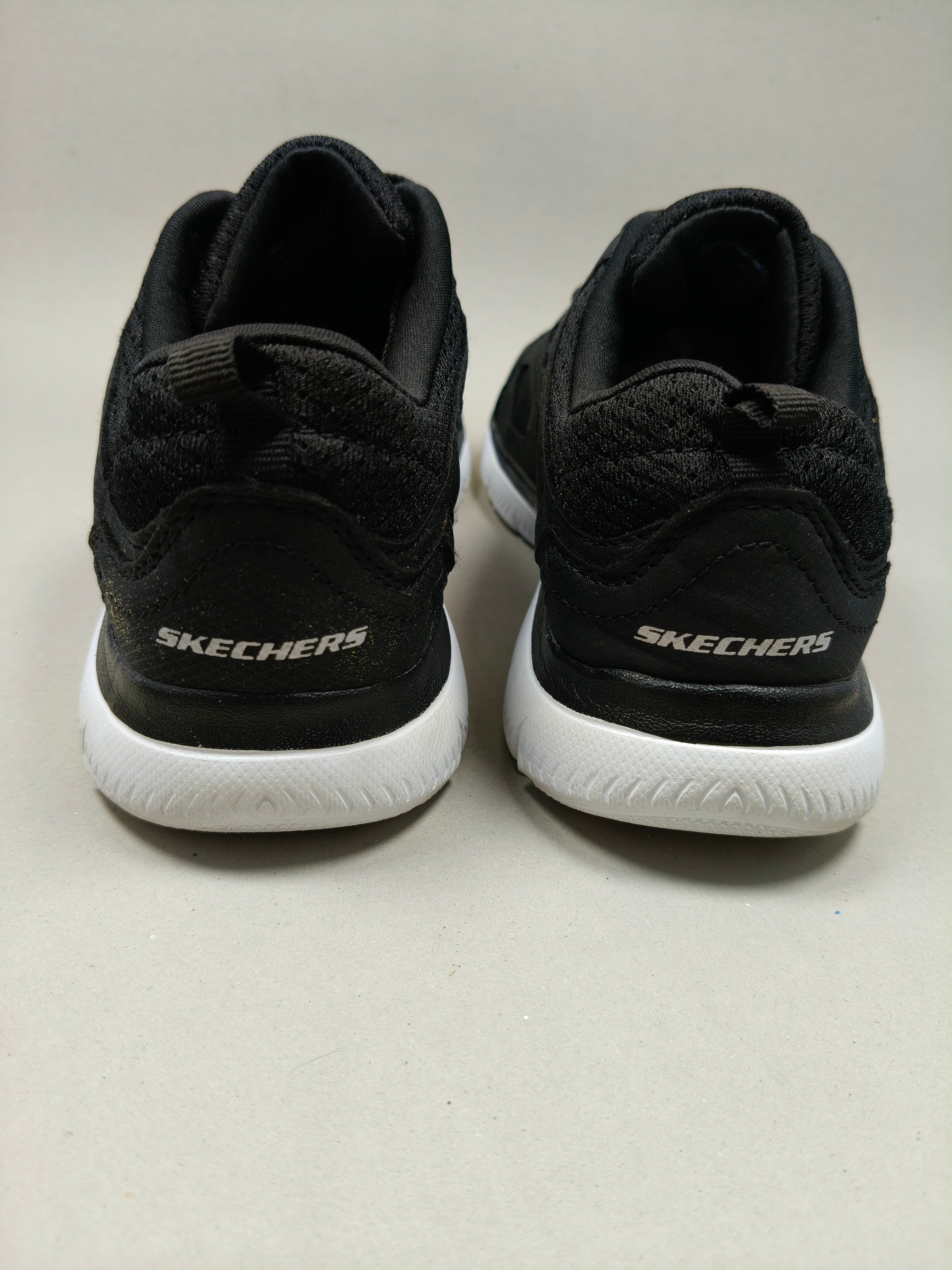 Skechers Summits . Size : EUR  36 | Premium