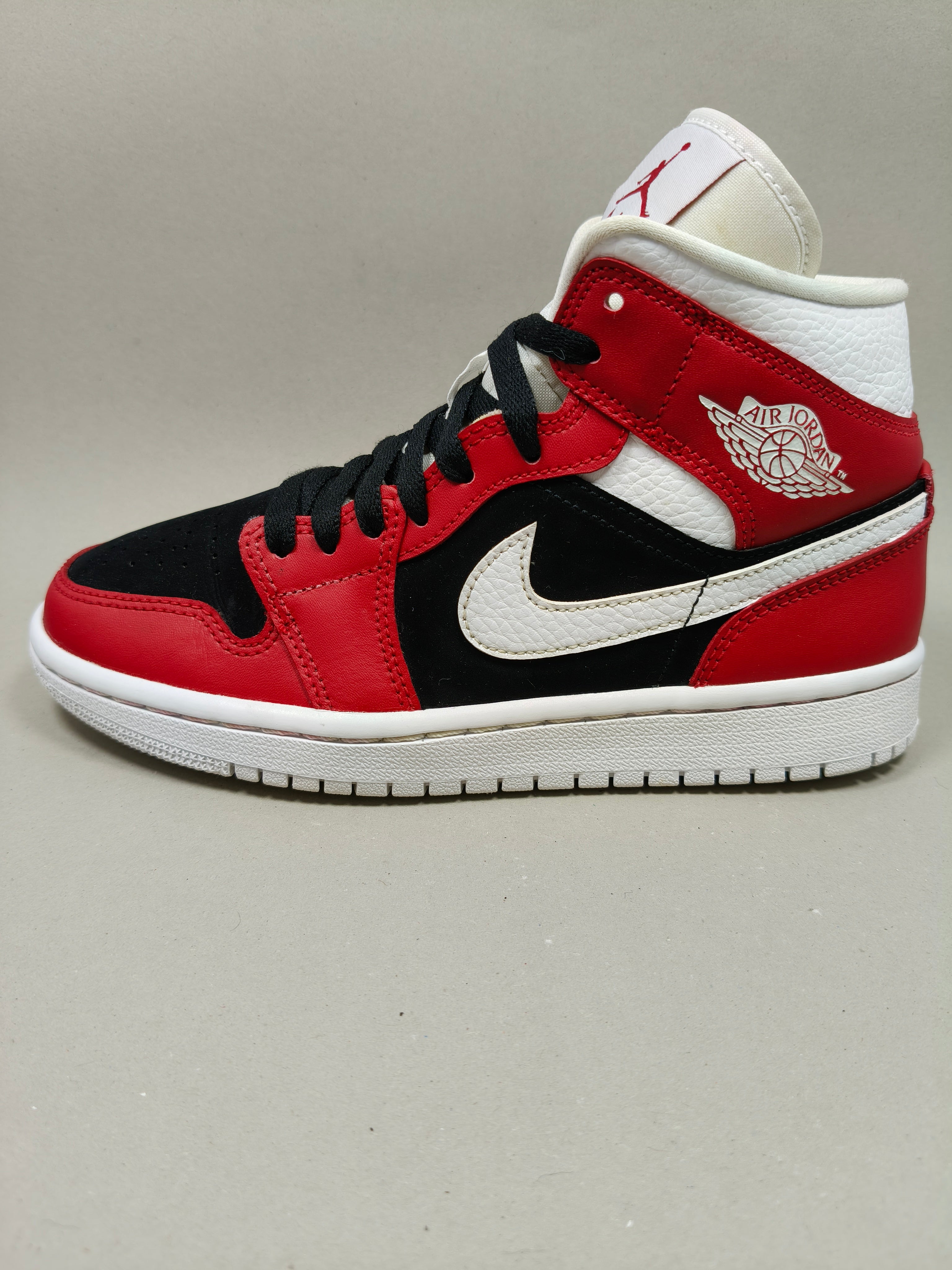 Nike Air Jordan . Size : EUR  36 | Premium+