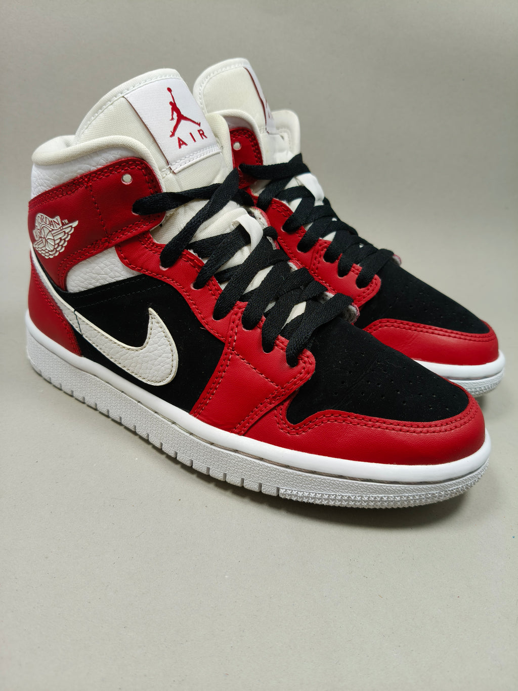 Nike Air Jordan . Size : EUR  36 | Premium+