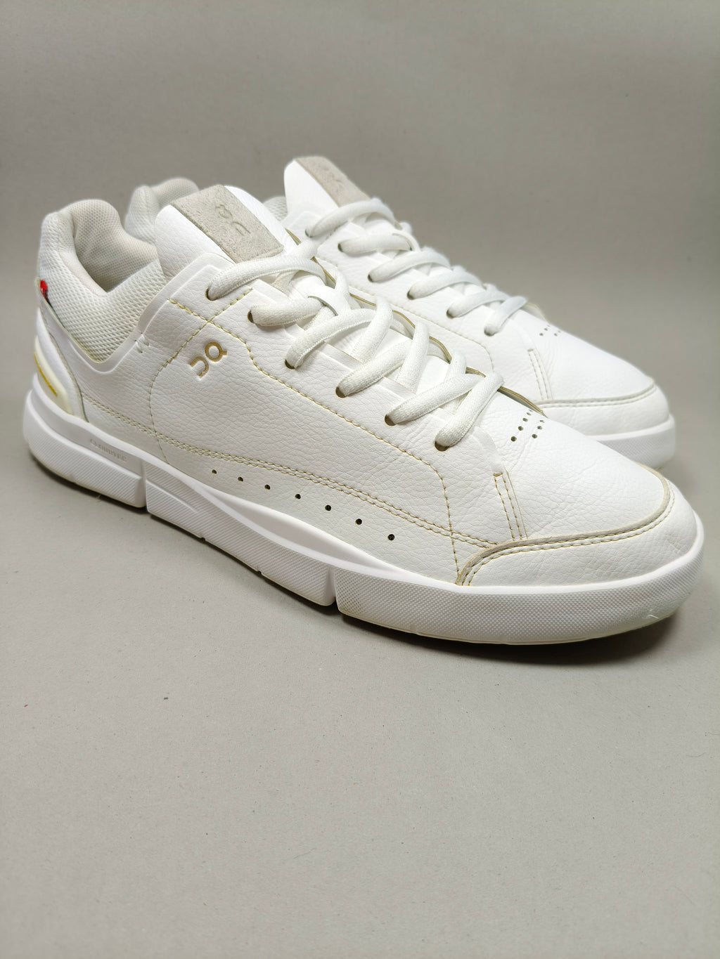 On cloud On The Roger . Size : EUR  43 | Premium