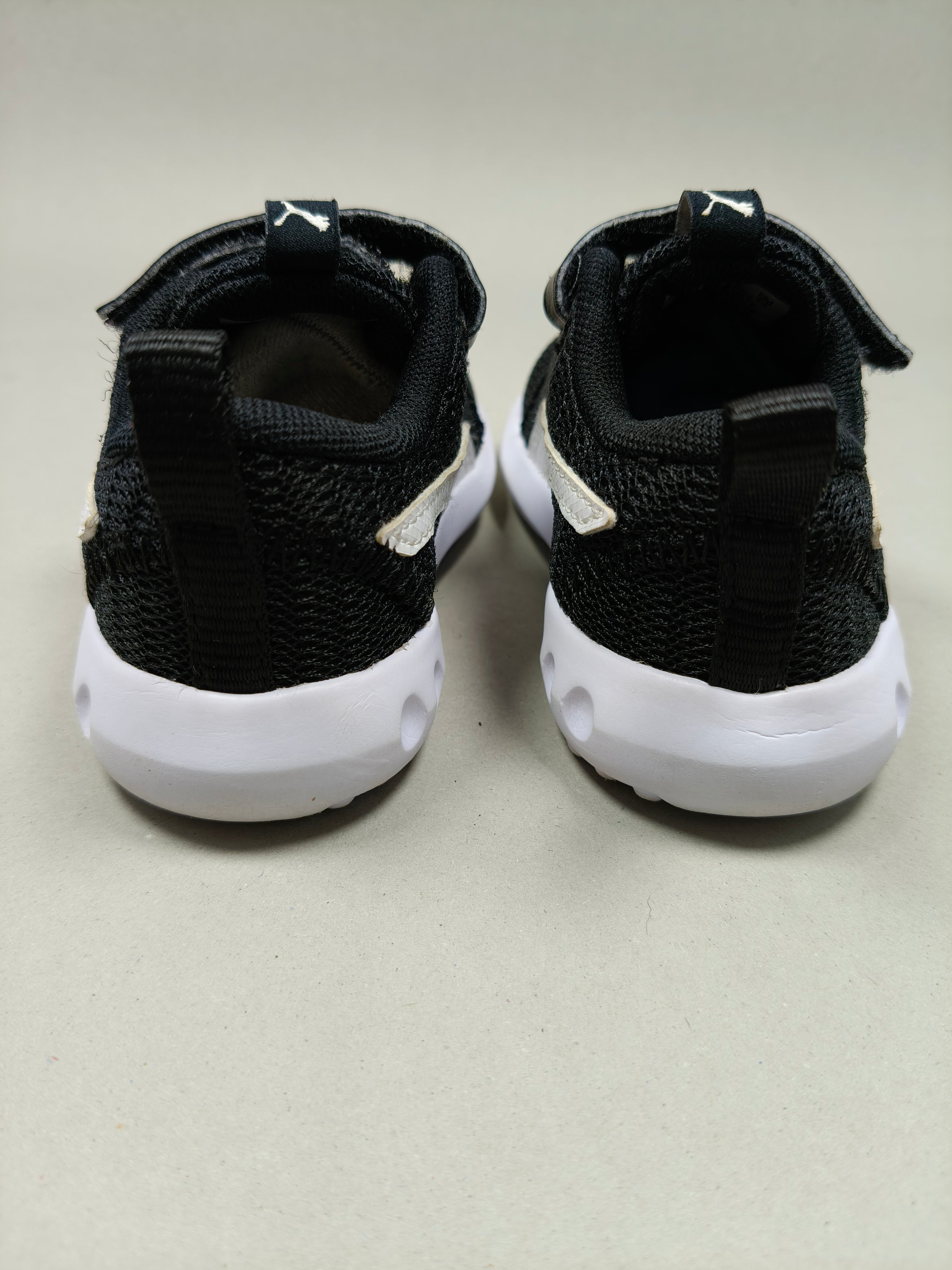 Puma Carson 2 . Size : EUR  20 | Premium+