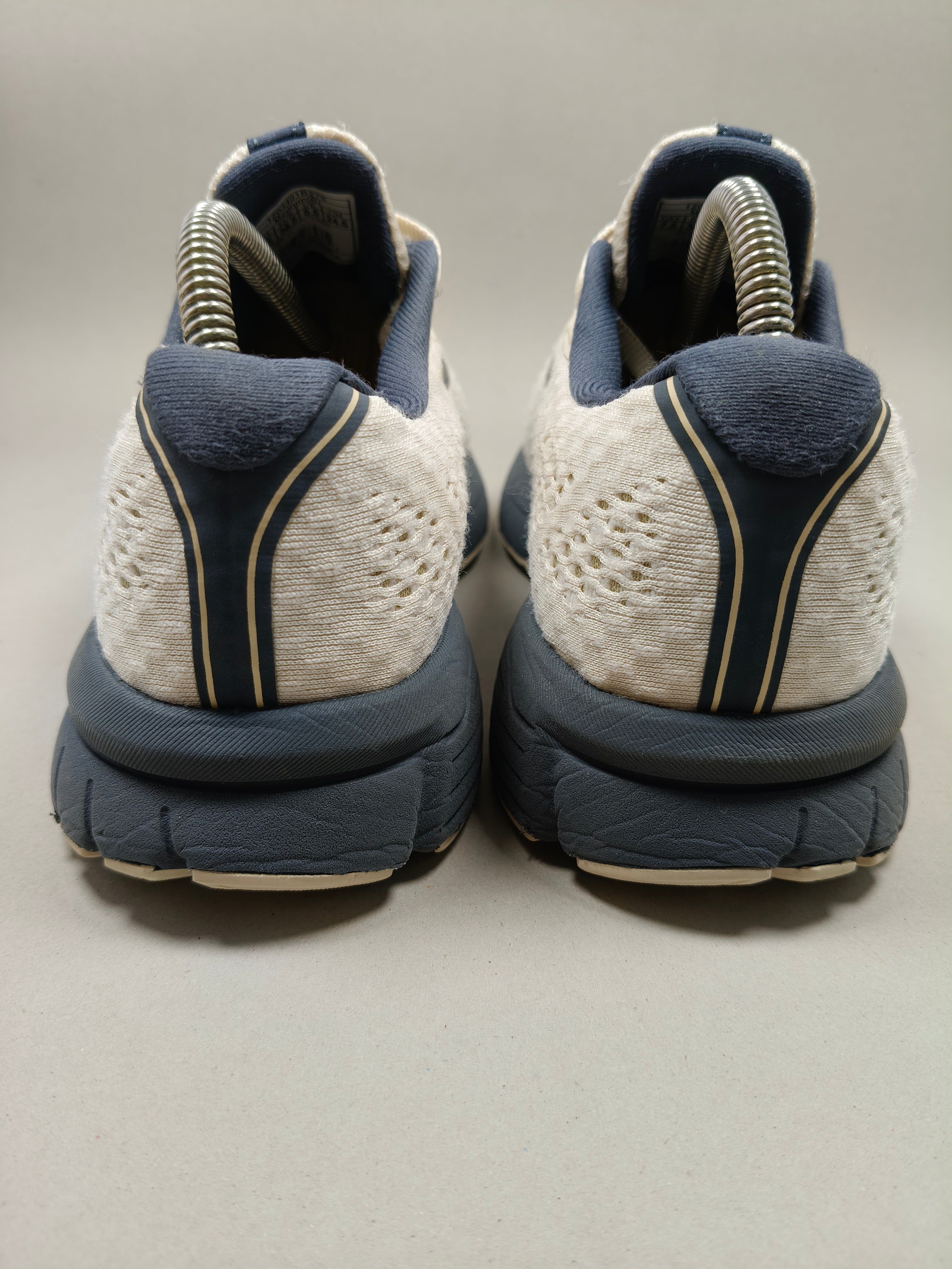 Brooks Anthem 4 . Size : EUR  38.5 | Premium+