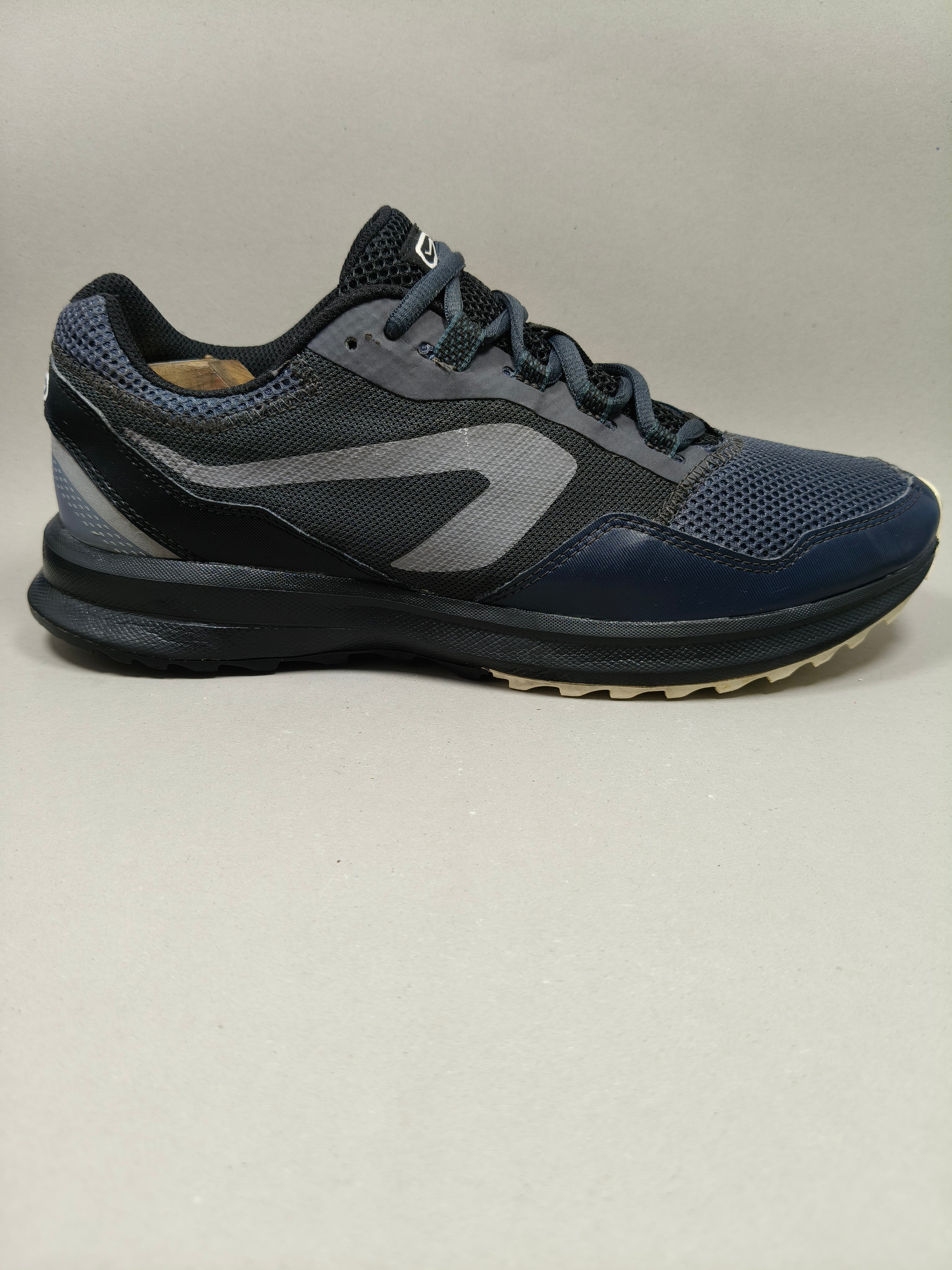 Kelenji Mens Active . Size : EUR  43 | Premium