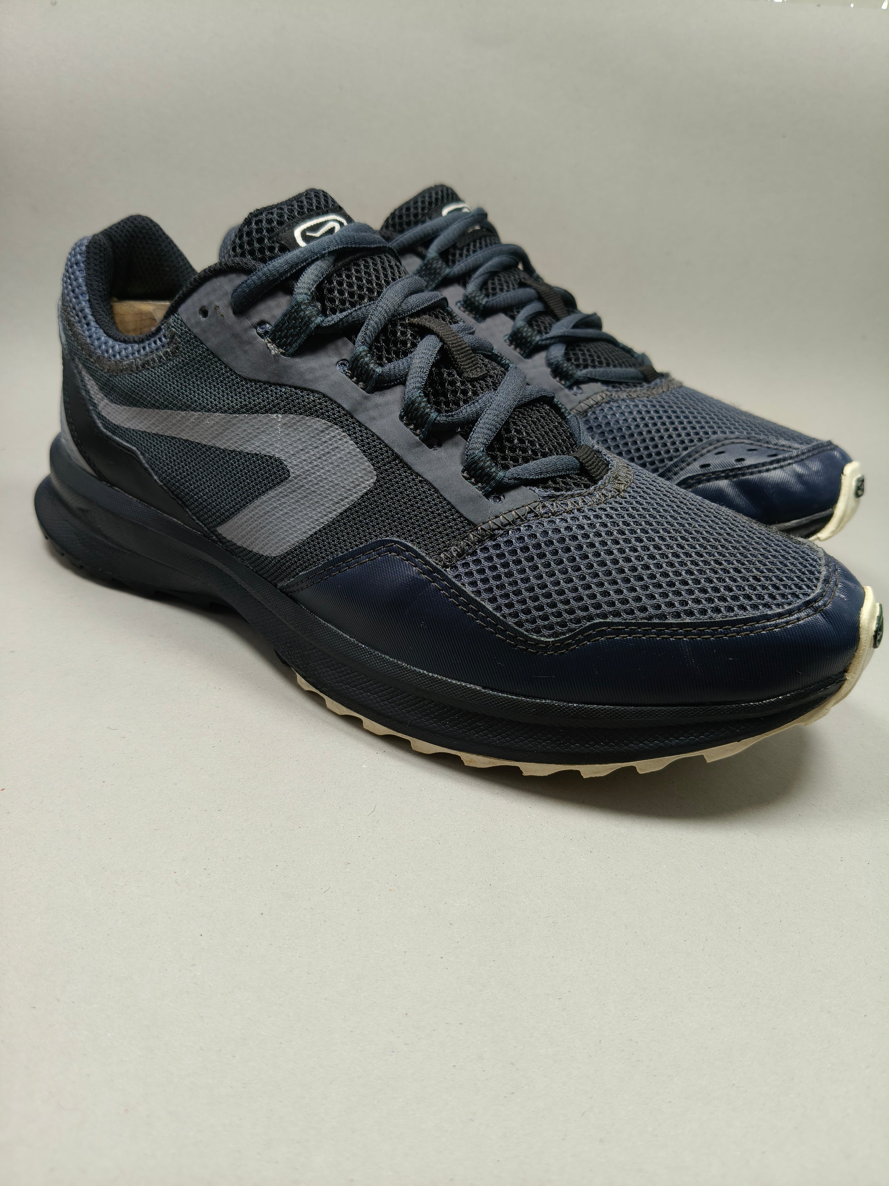 Kelenji Mens Active . Size : EUR  43 | Premium