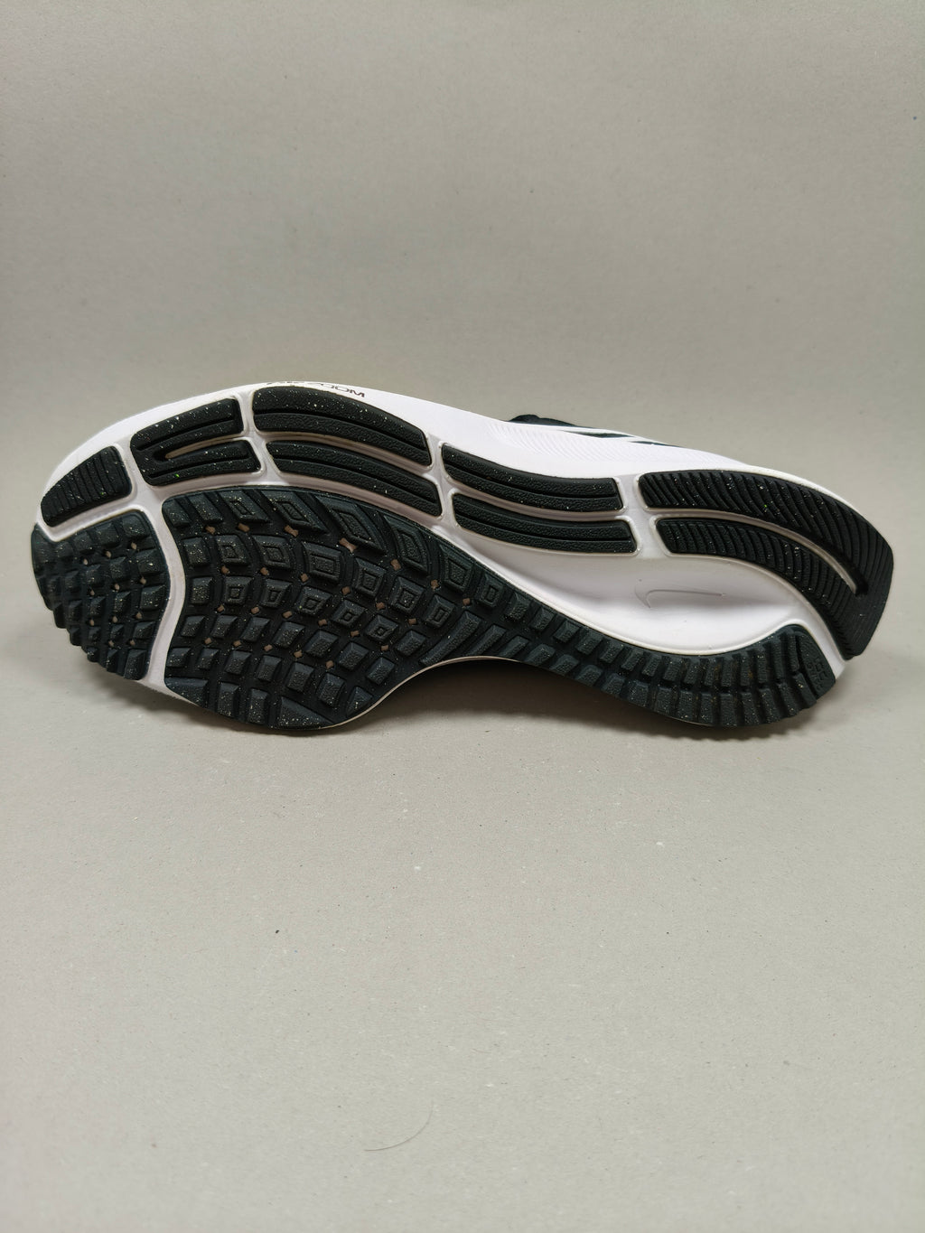 Nike Zoom Pegasus 38 . Size : EUR  34 | Excellent+