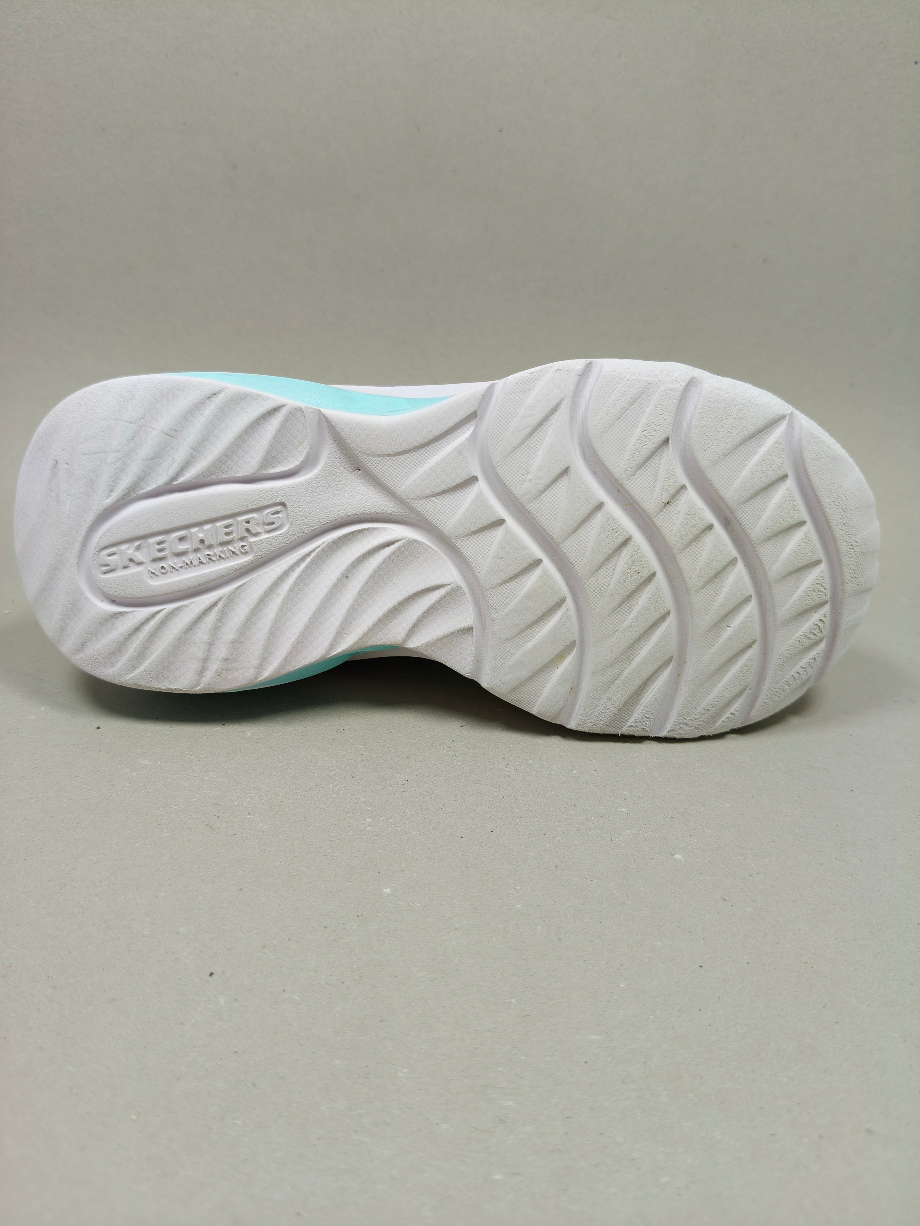 Skechers Coast Line . Size : EUR  27 | Excellent+