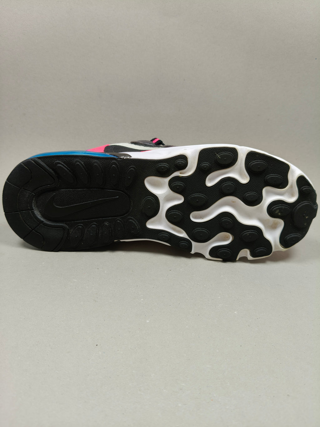 Nike Air max 270 . Size : EUR  35 | Excellent +