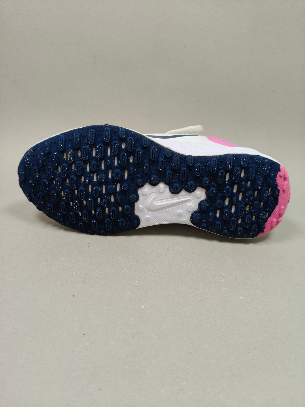 Nike Revolution 7 . Size : EUR  28 | Premium