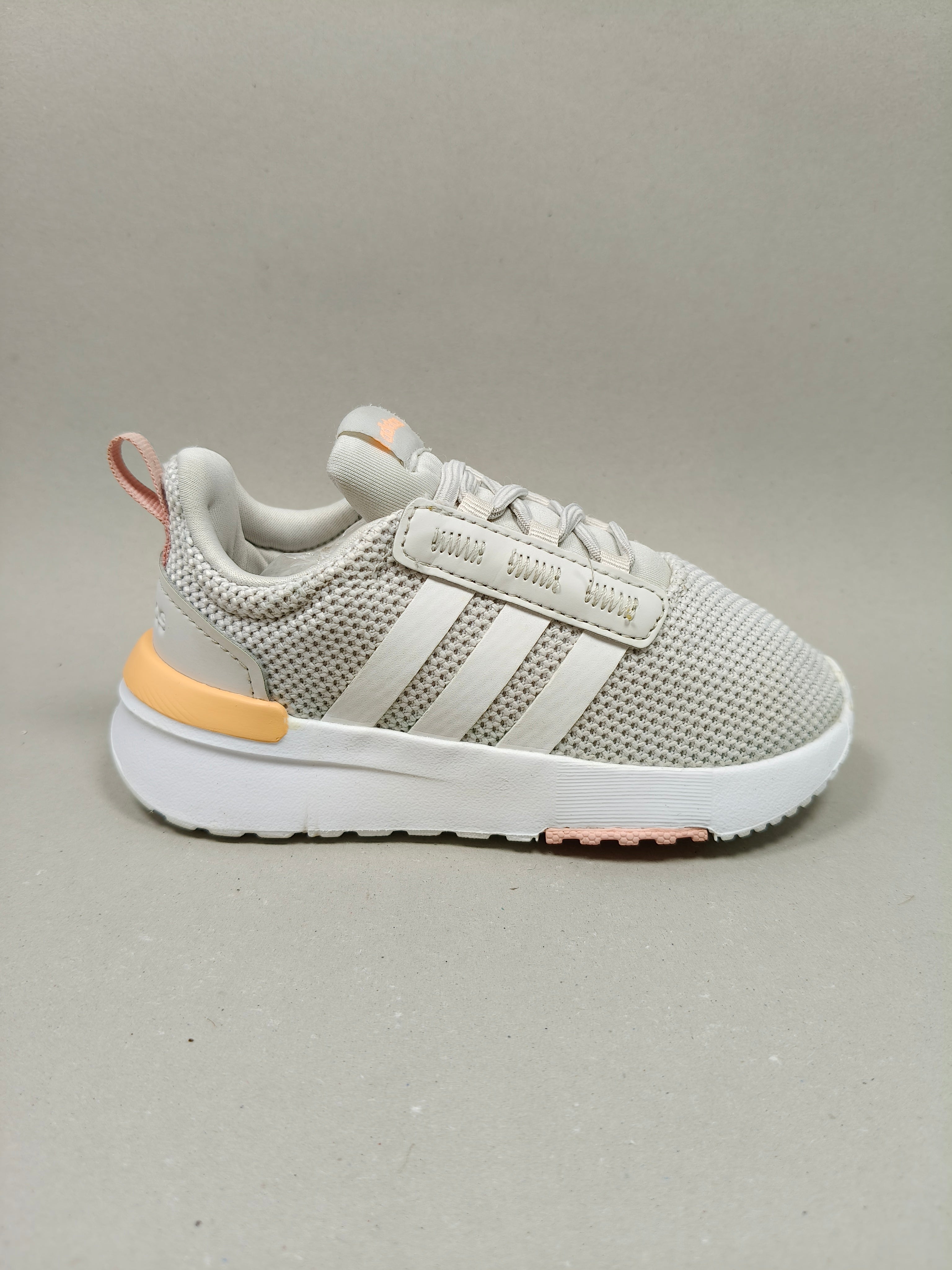 Adidas Racer TR 21 . Size : EUR 24 |Excellent
