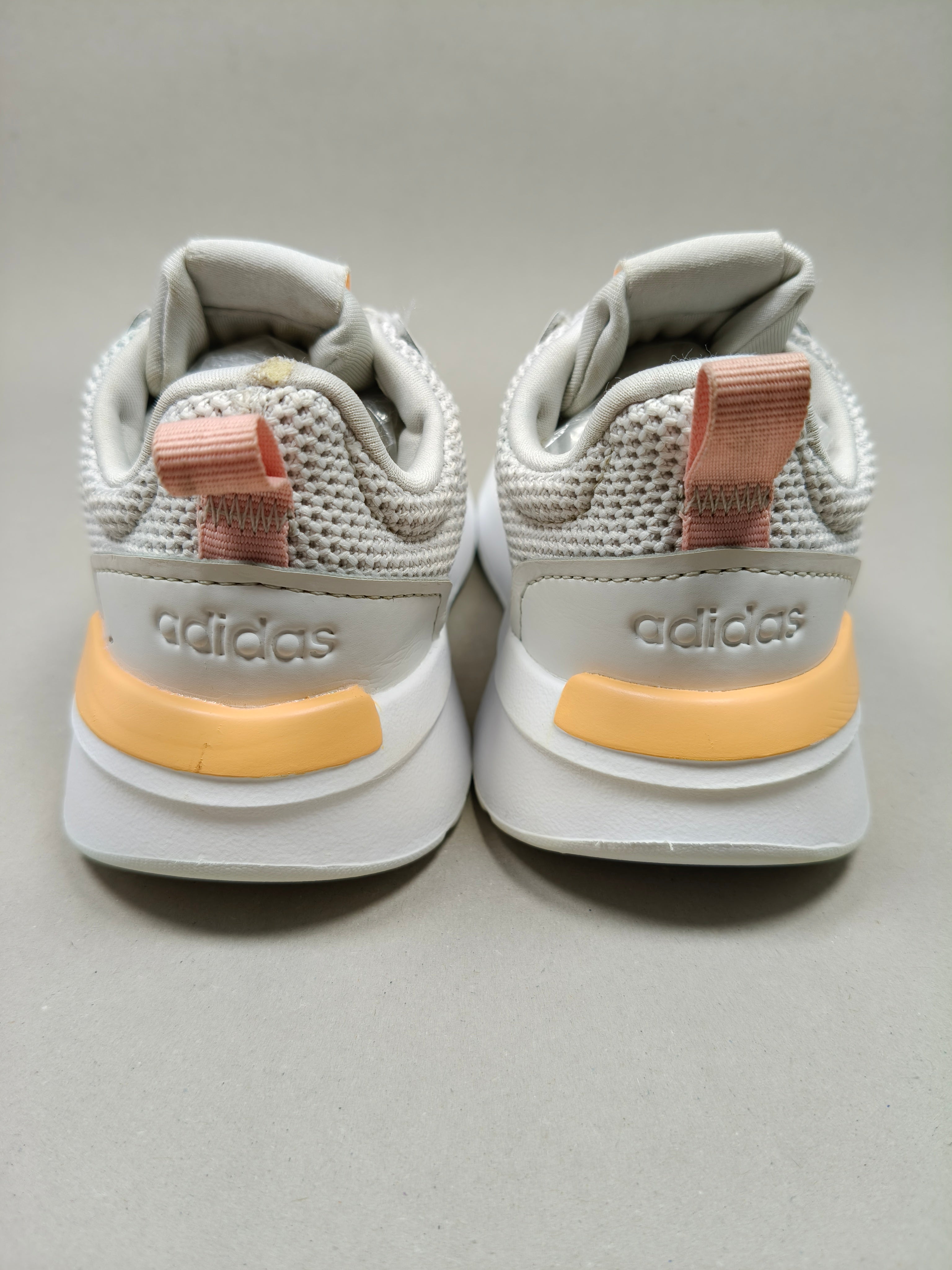 Adidas Racer TR 21 . Size : EUR 24 |Excellent