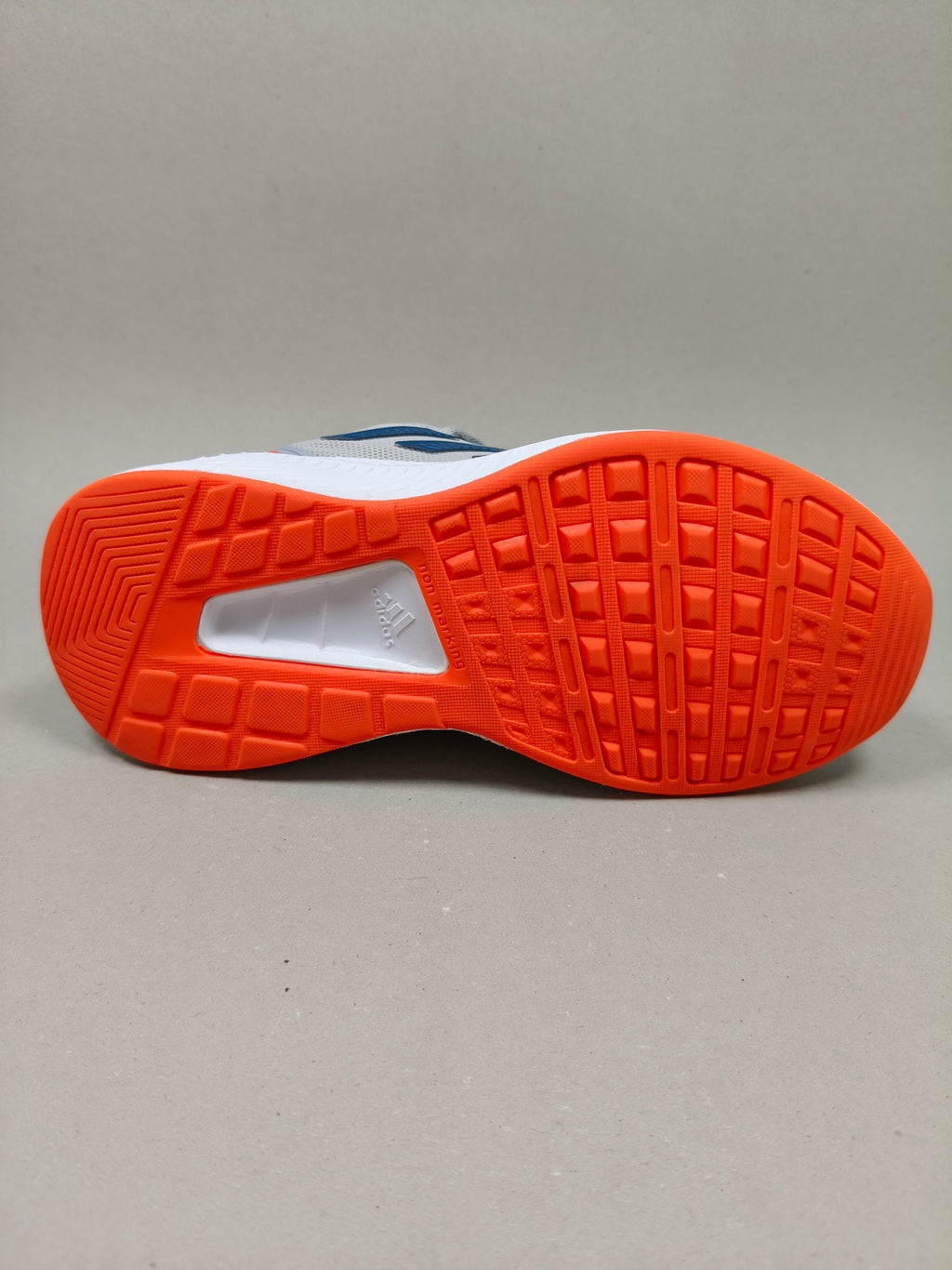 Adidas Run Falcon. Size : EUR  28 | Premium