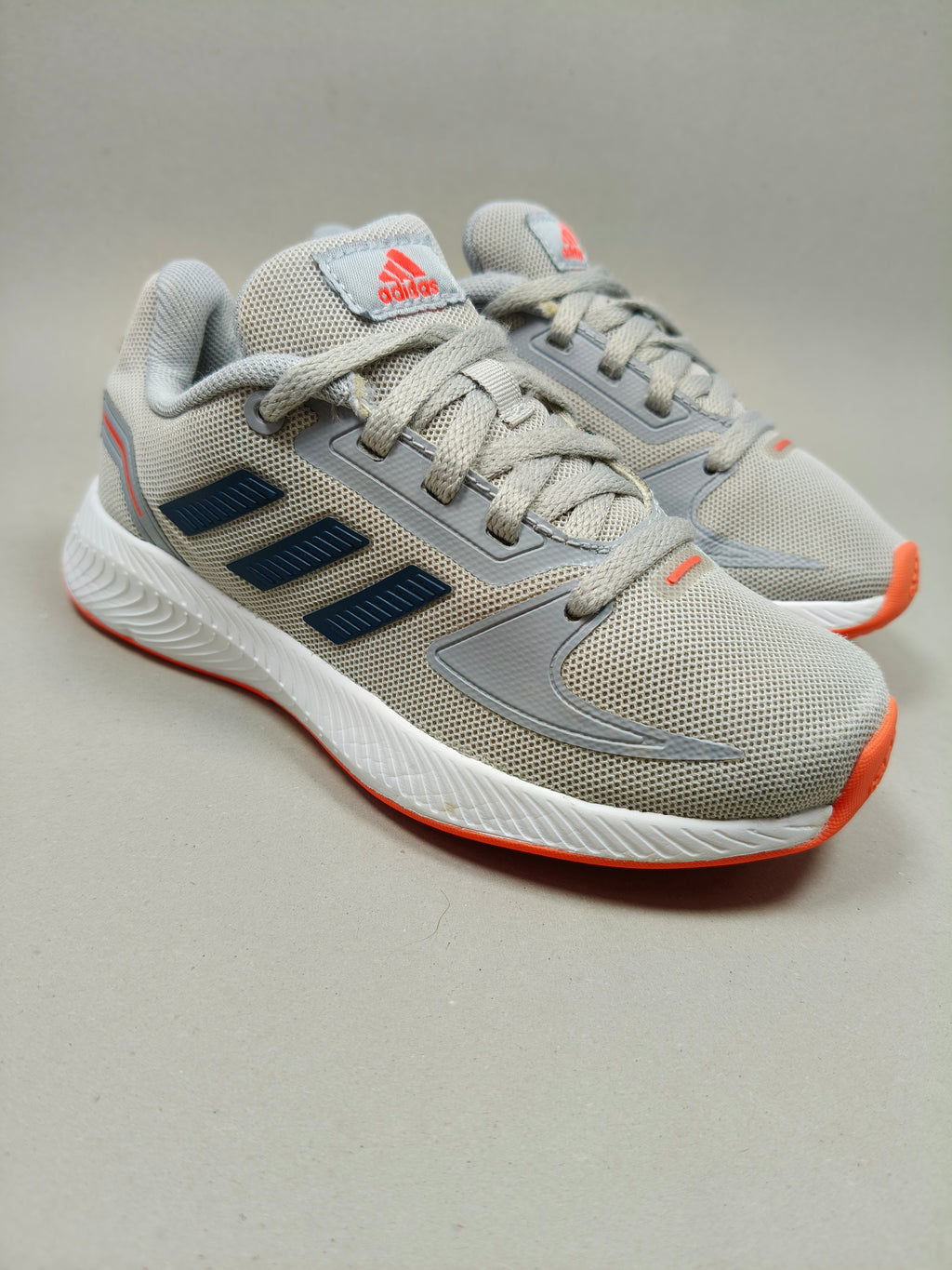 Adidas Run Falcon. Size : EUR  28 | Premium