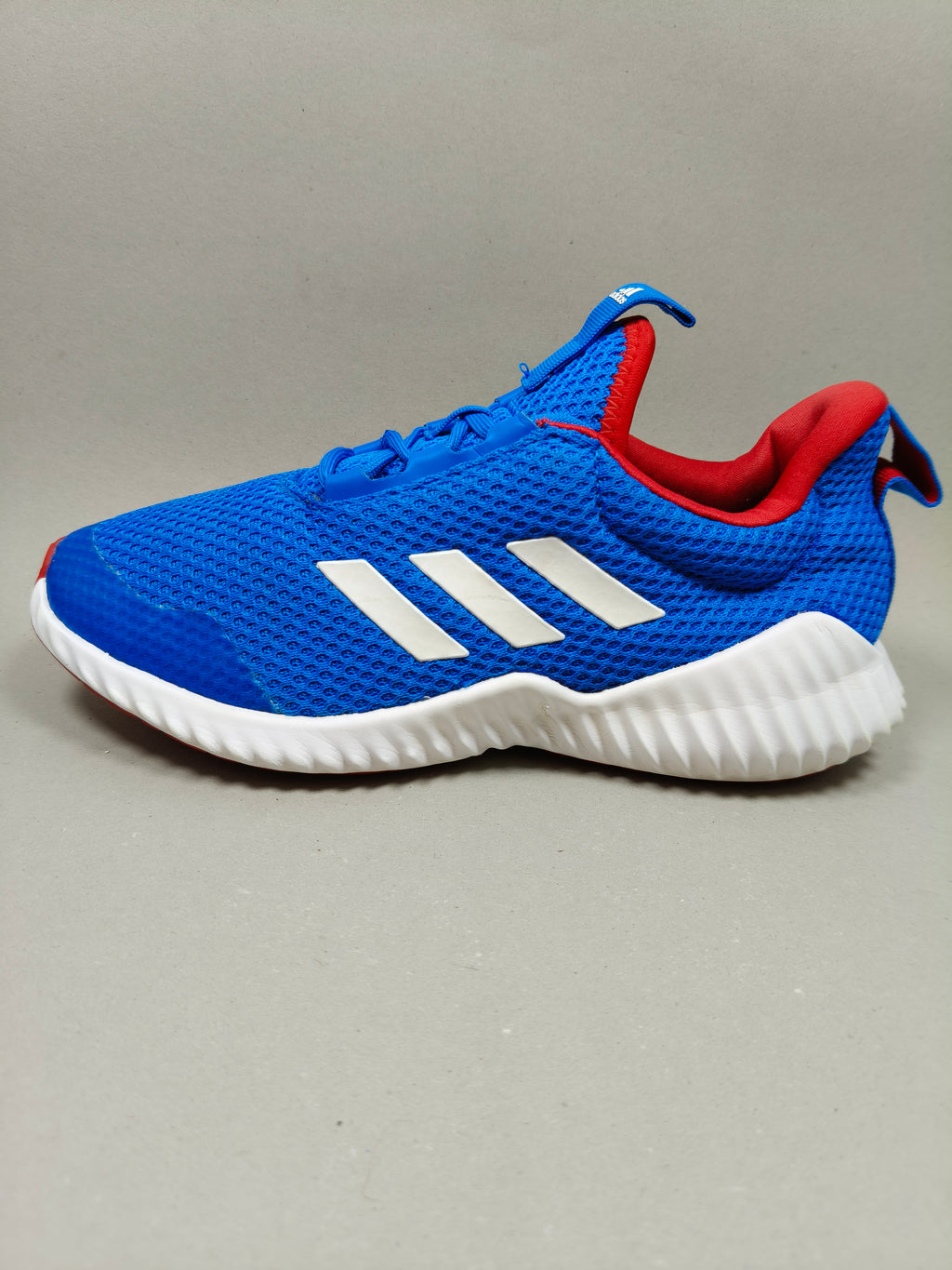 Adidas Forta Run . Size  : EUR  35 | Premium