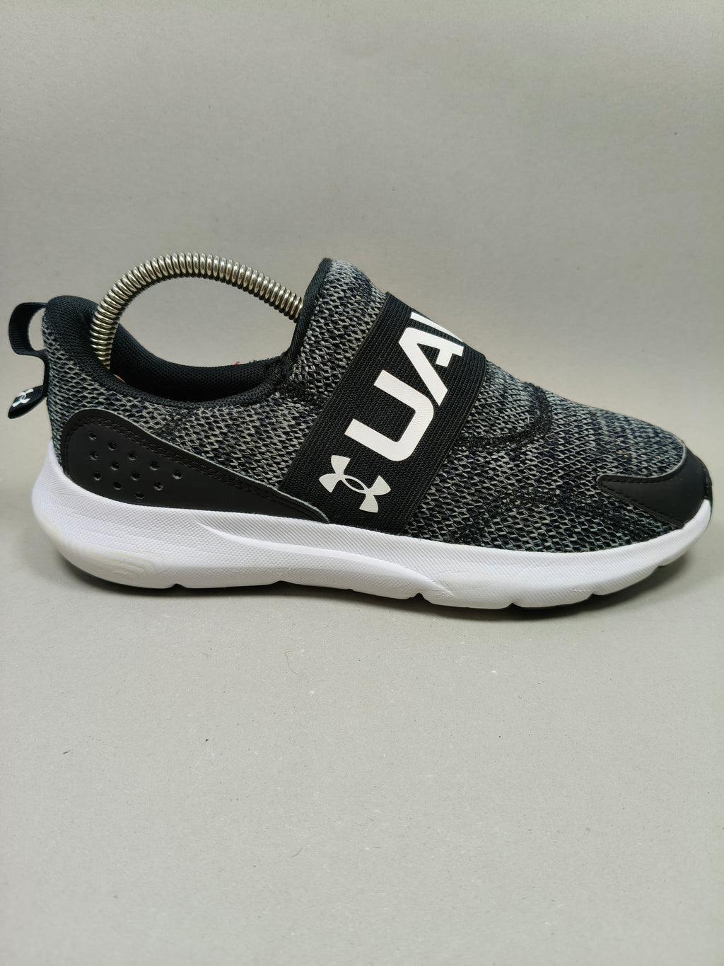 Under Armour Surge . Size  : EUR  39 | Excellent