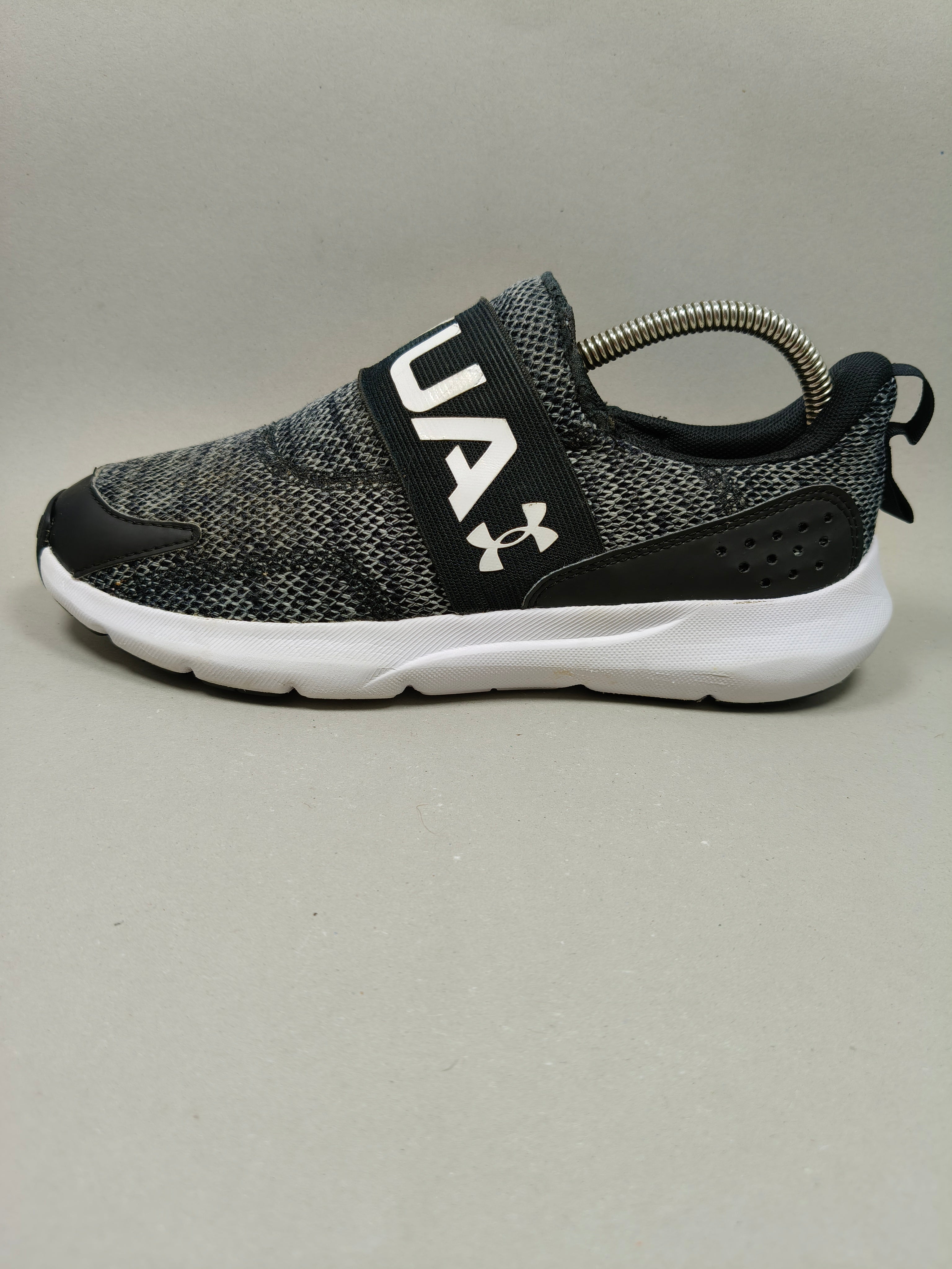 Under Armour Surge . Size  : EUR  39 | Excellent