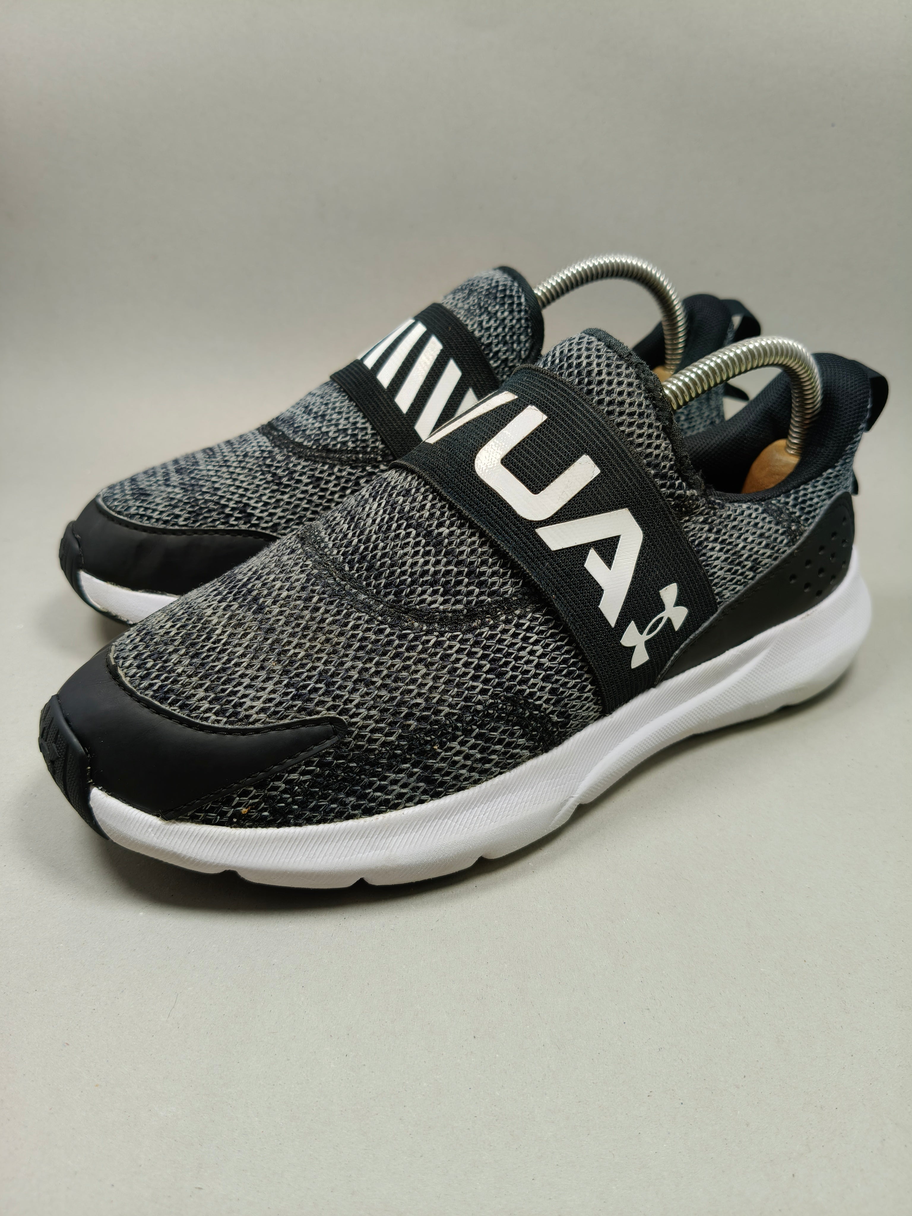 Under Armour Surge . Size  : EUR  39 | Excellent