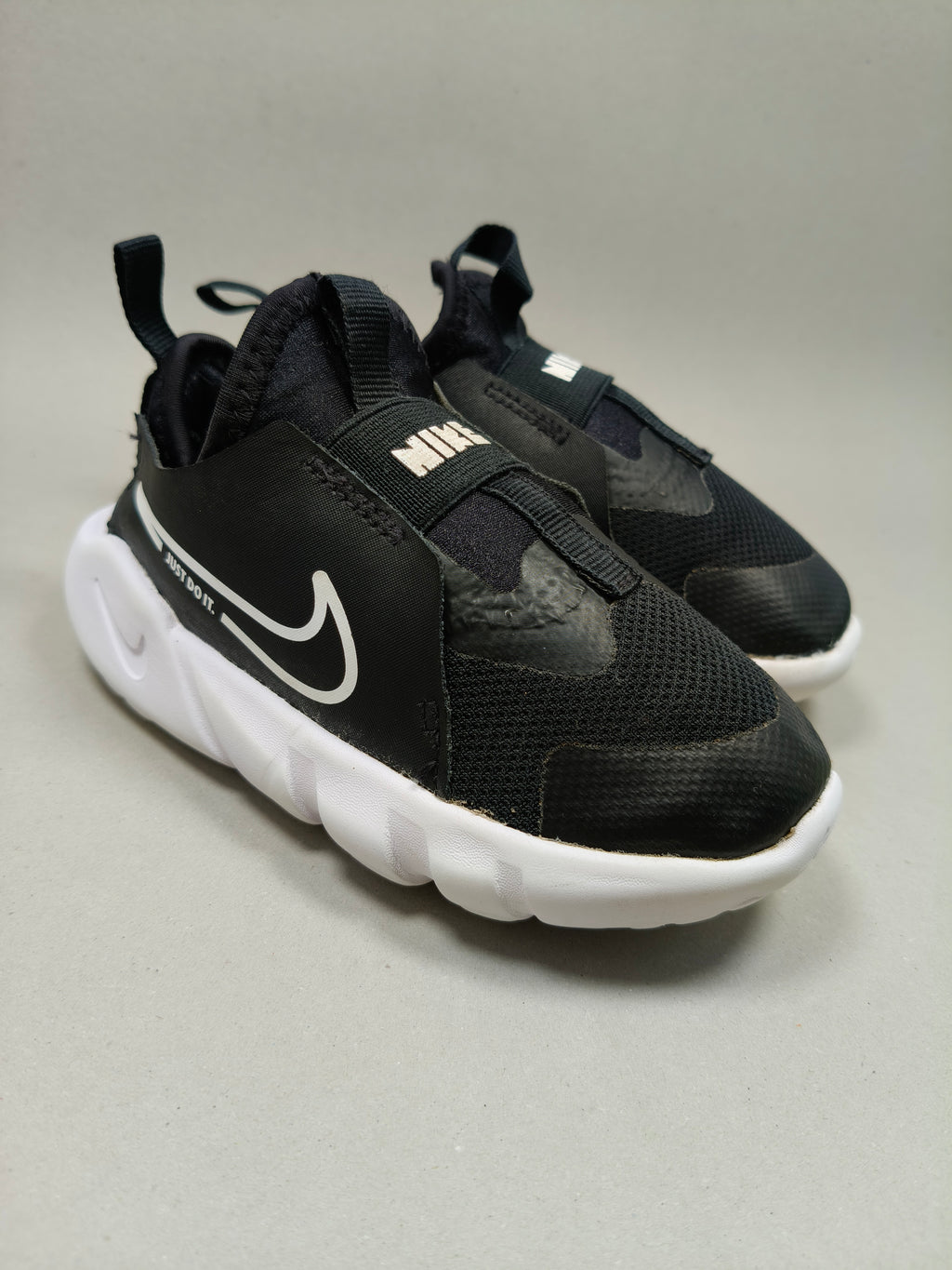 Nike Flex Runner 2 . Size : EUR  26 | Excellent