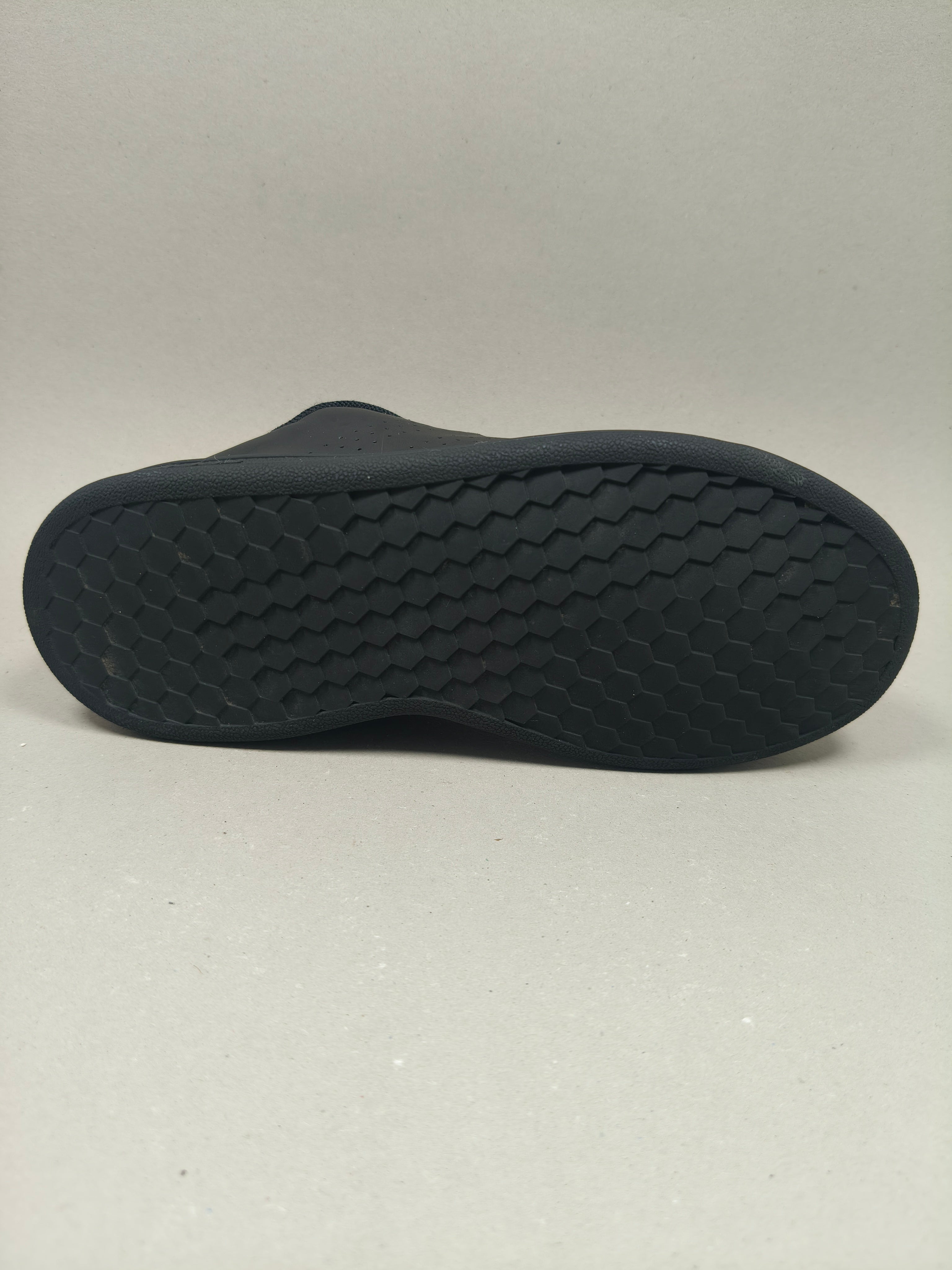 Adidas Advantage . Size : EUR  28 | Premium