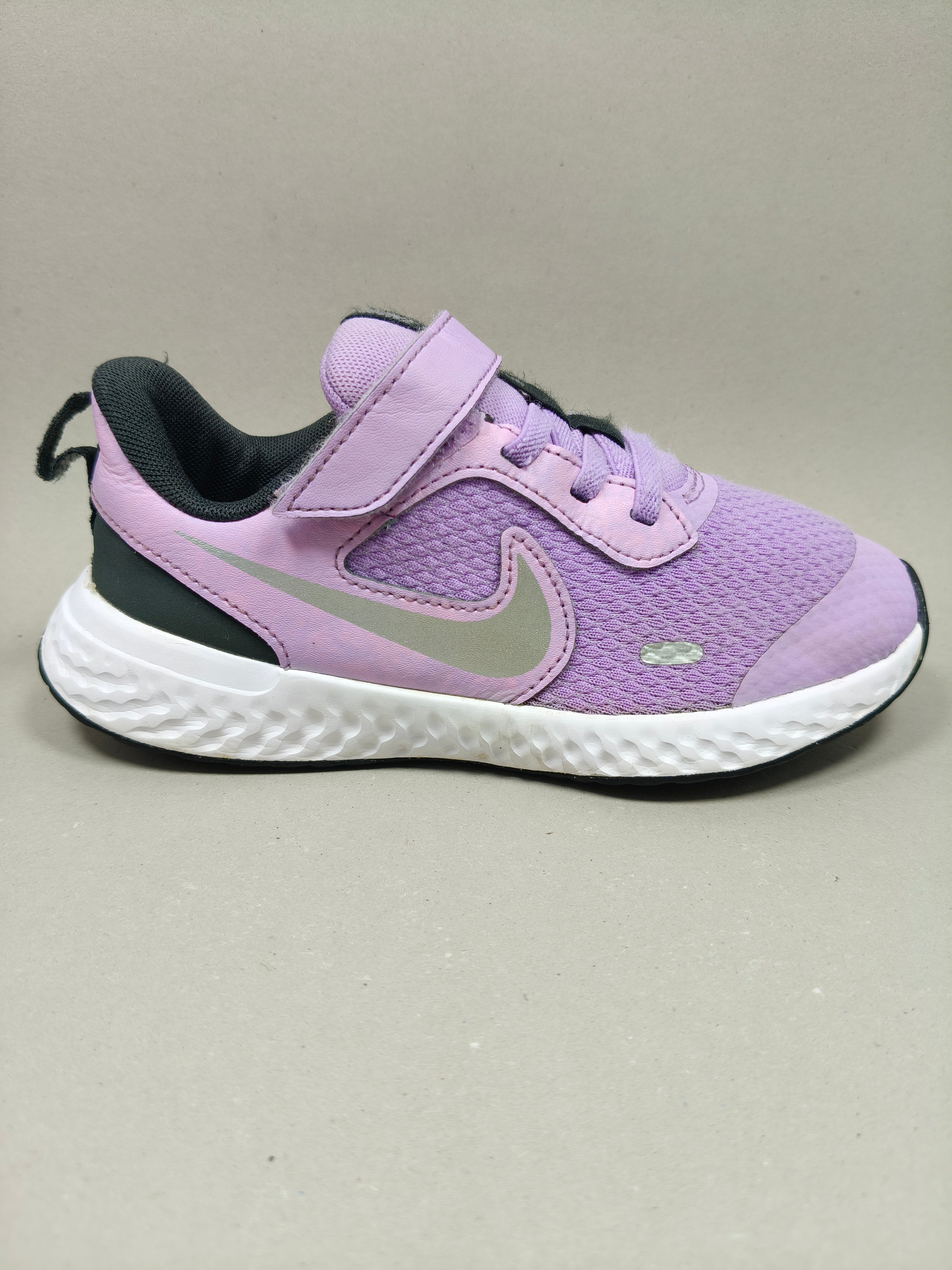 Nike Revolution . Size : EUR  30 | Excellent+