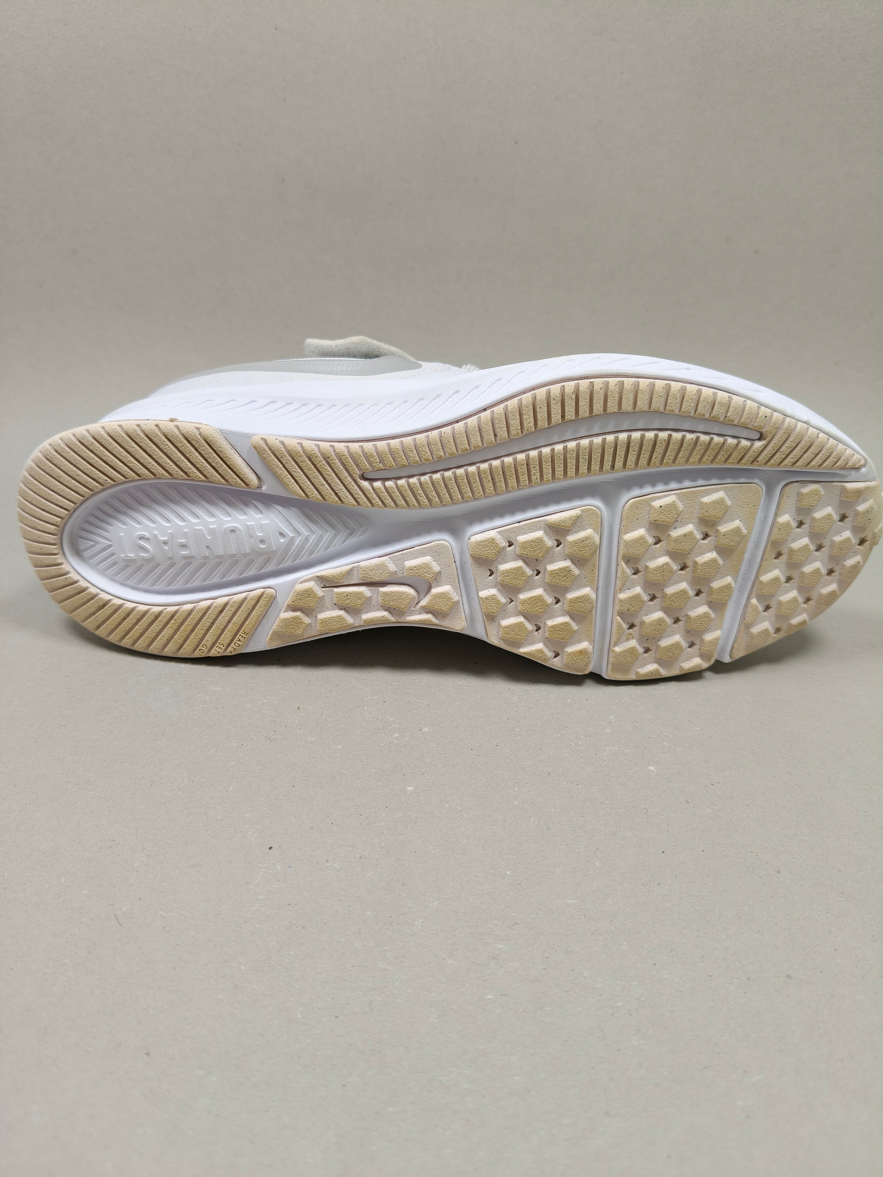 Nike Star Runner . Size : EUR  33 | Premium
