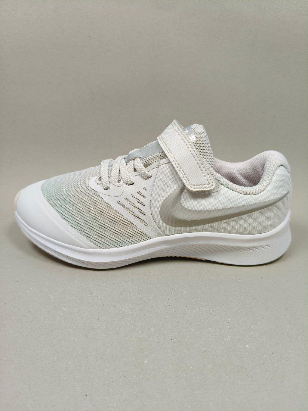 Nike Star Runner . Size : EUR  33 | Premium