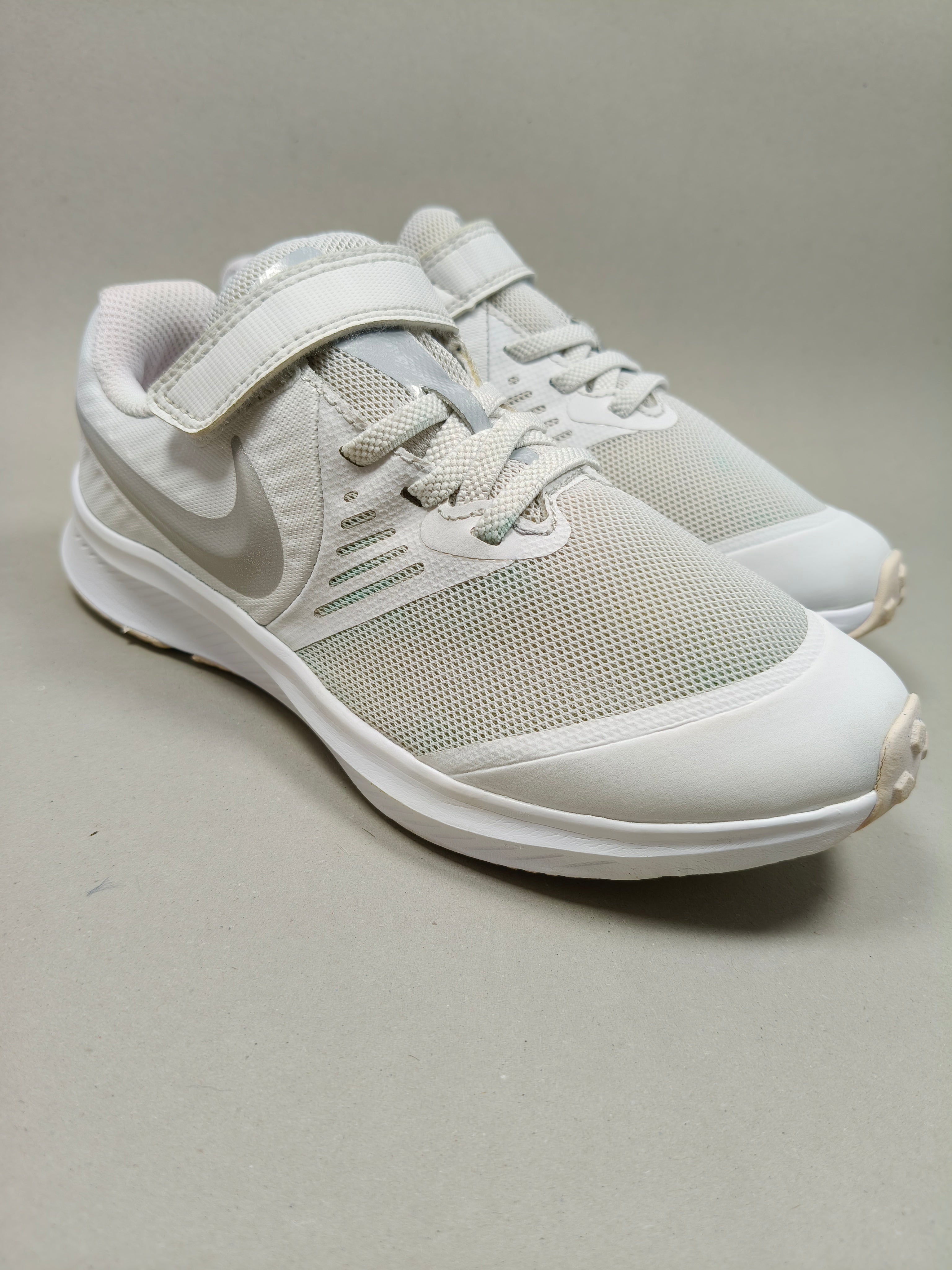 Nike Star Runner . Size : EUR  33 | Premium