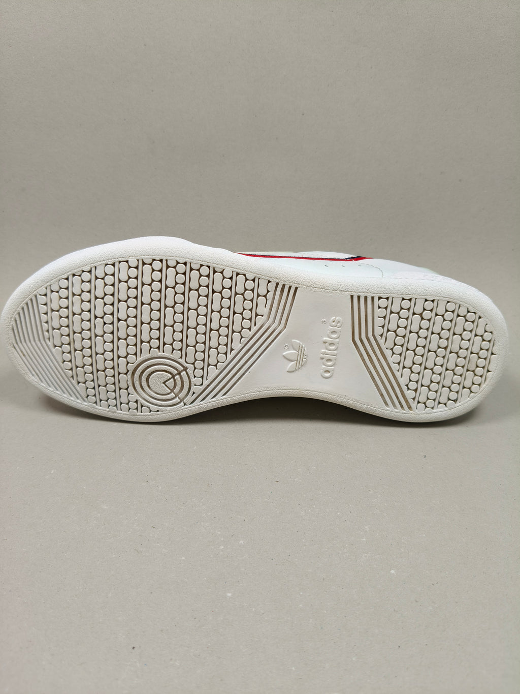 Adidas Continental . Size : EUR  35 | Premium