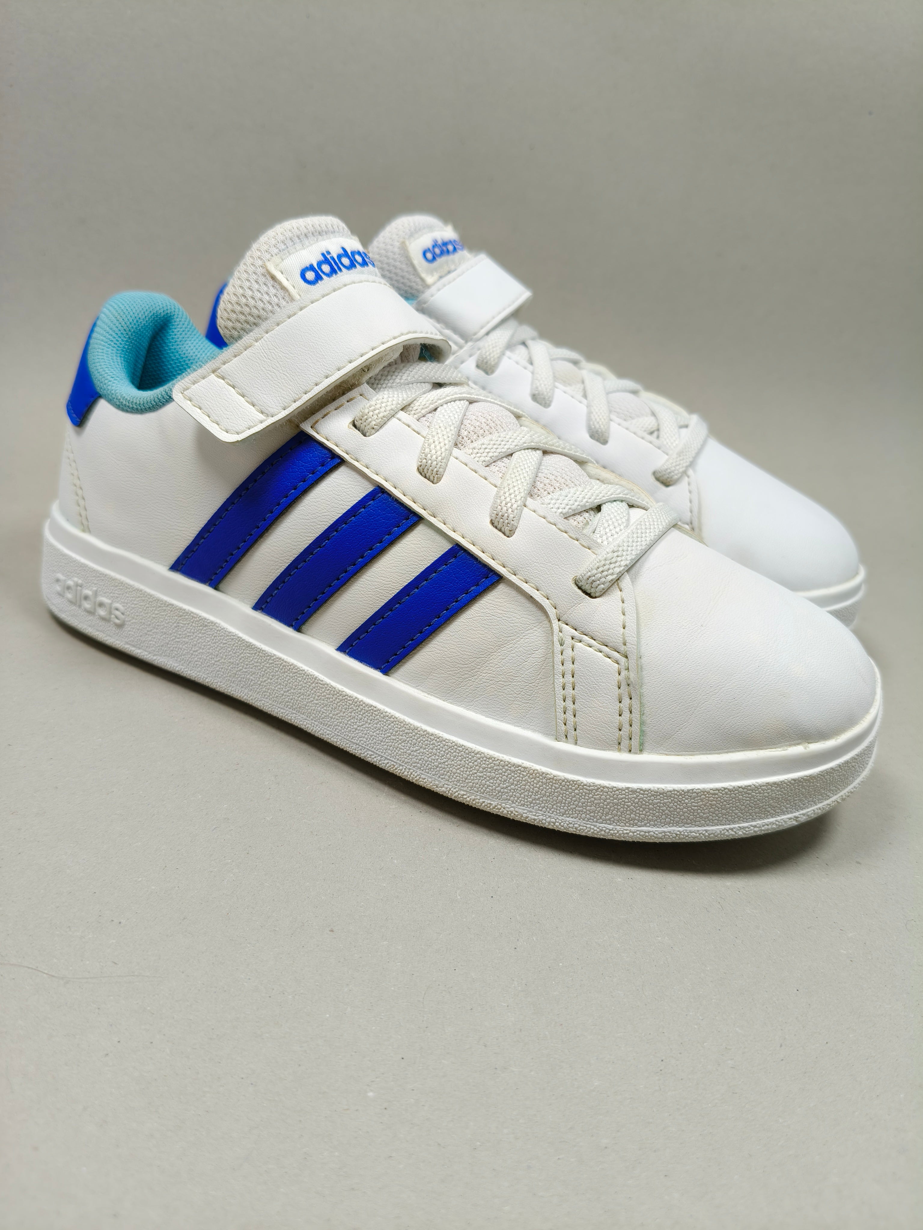 Adidas Grand Court . Size : EUR 32 | Excellent