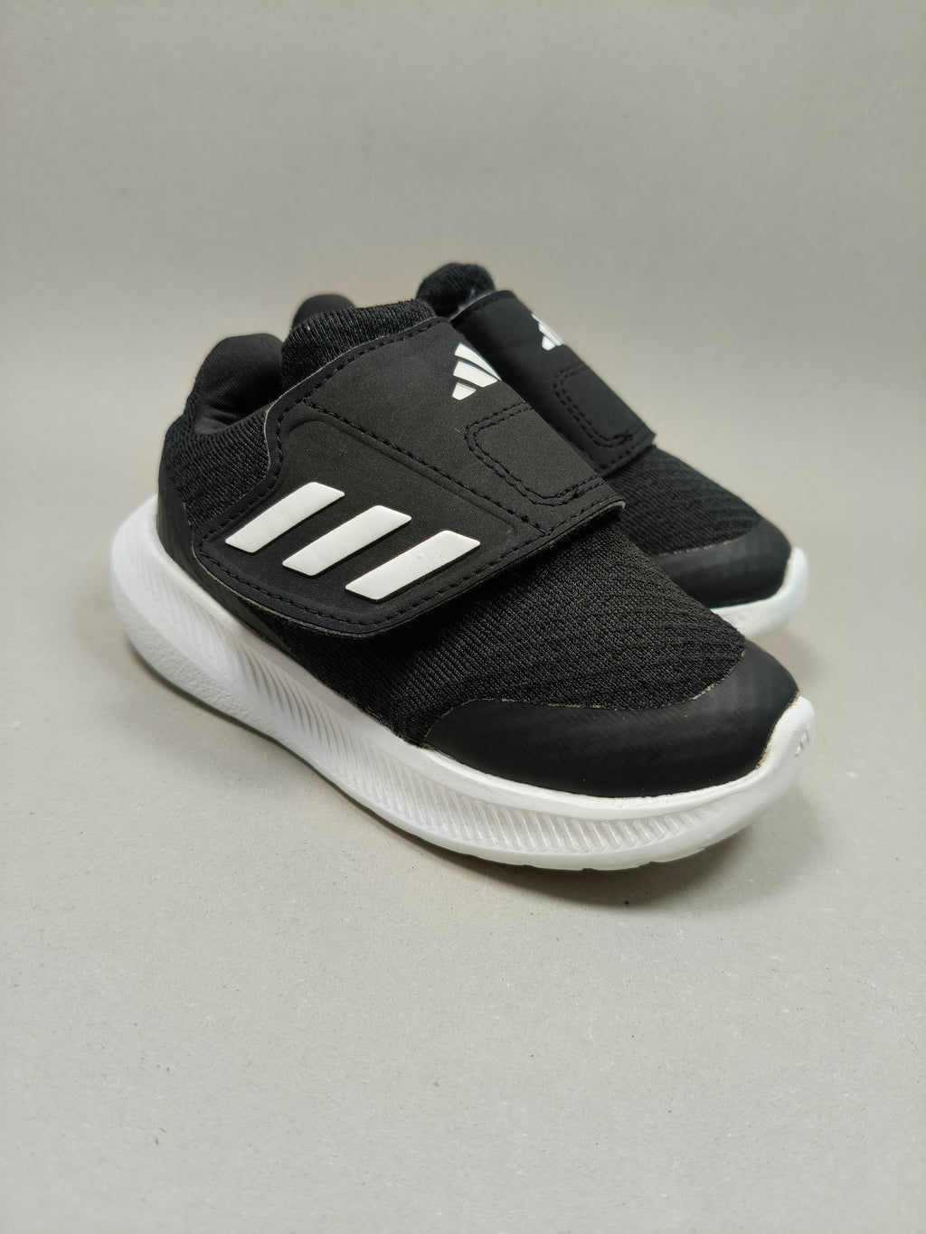 Adidas Run Falcon  EUR  22 : Excellent