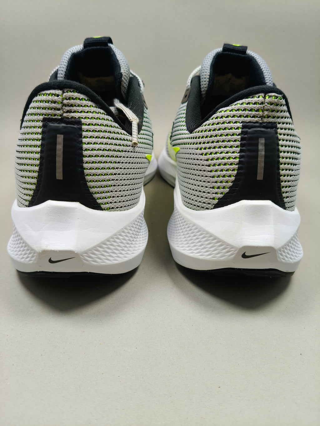 Nike Zoom Pegasus 40 Uk 10 | Eur 45 Condition : Premium