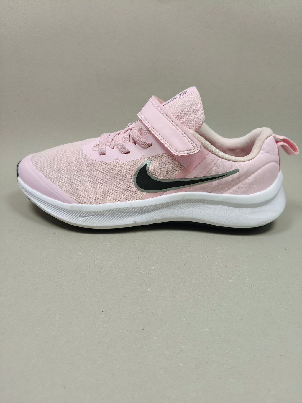 Nike Star Runner 3 . Size : EUR 35  | Premiun