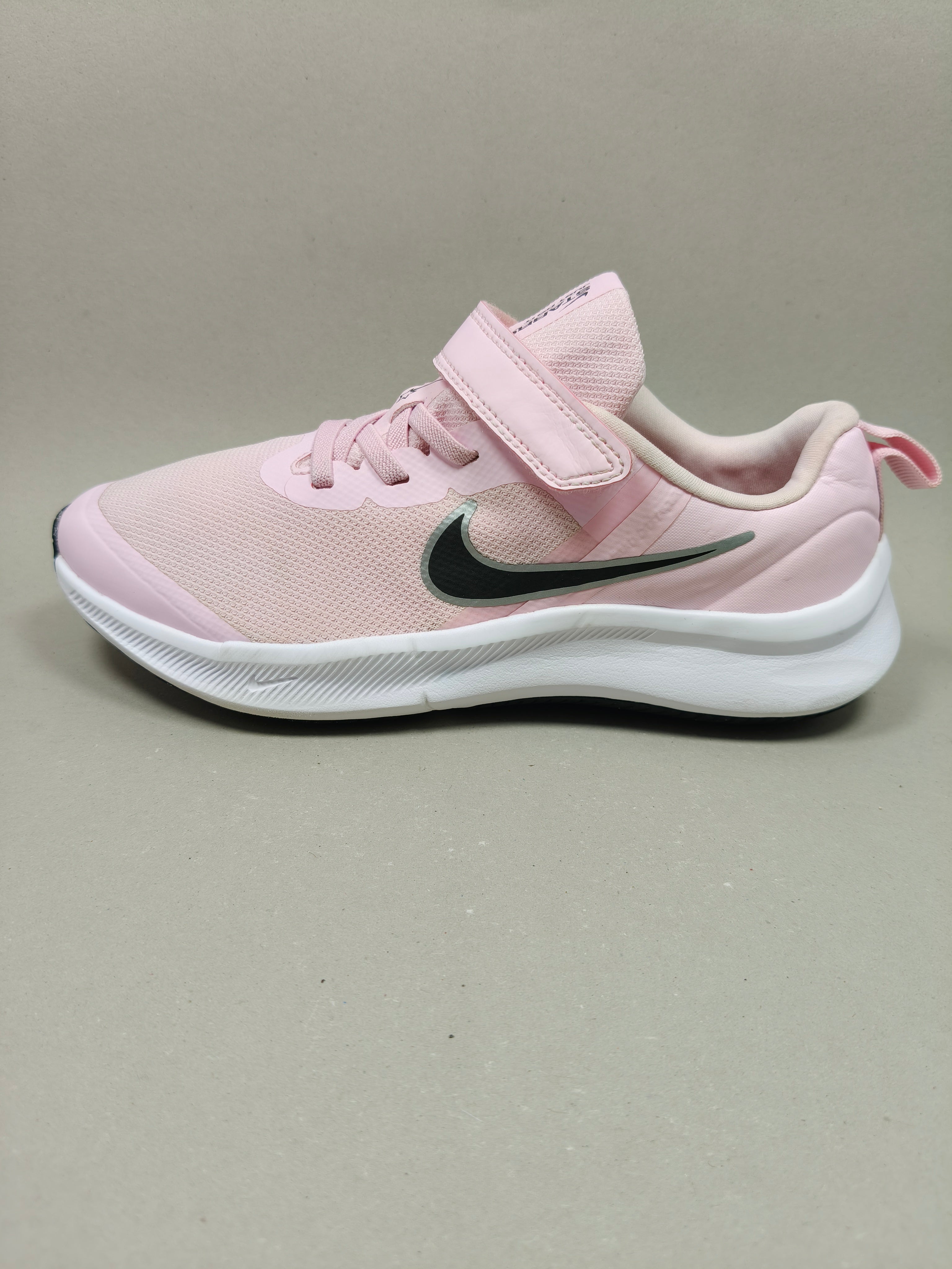 Nike Star Runner 3 . Size : EUR 35  | Premiun