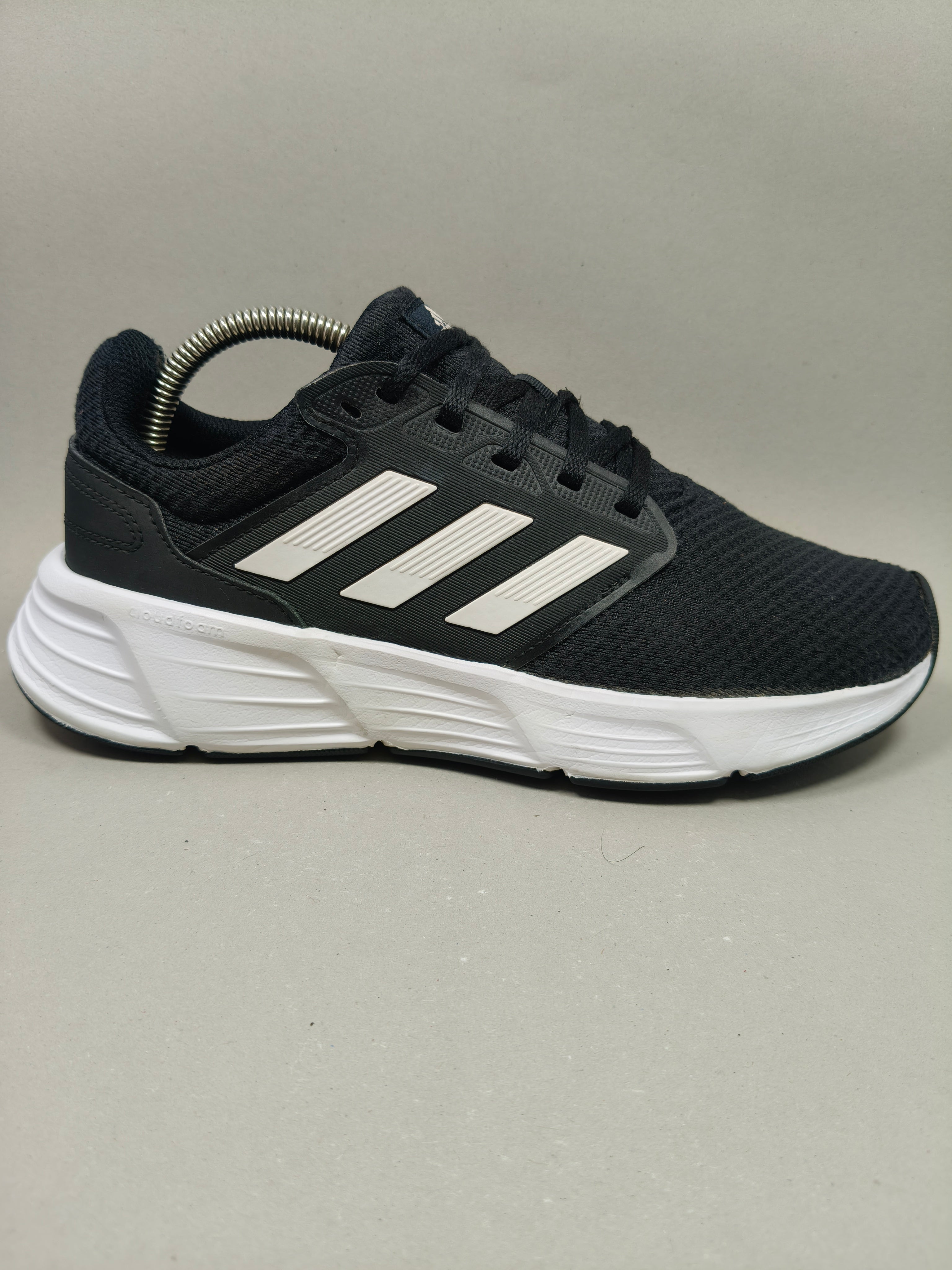 Adidas Galaxy 6  : Eur : 40  : Excellent