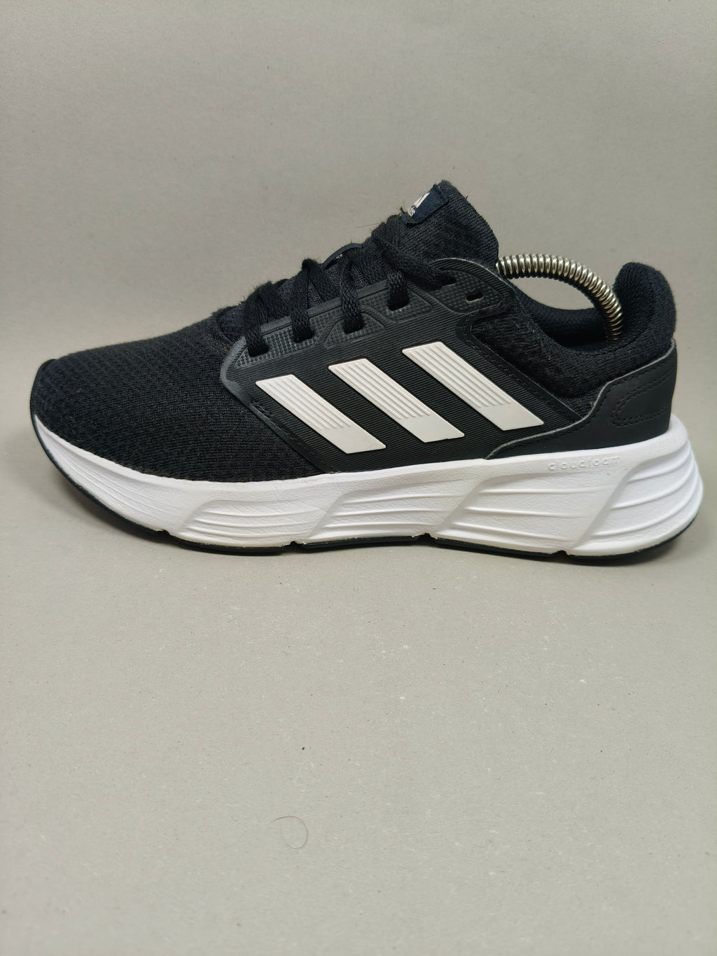 Adidas Galaxy 6  : Eur : 40  : Excellent