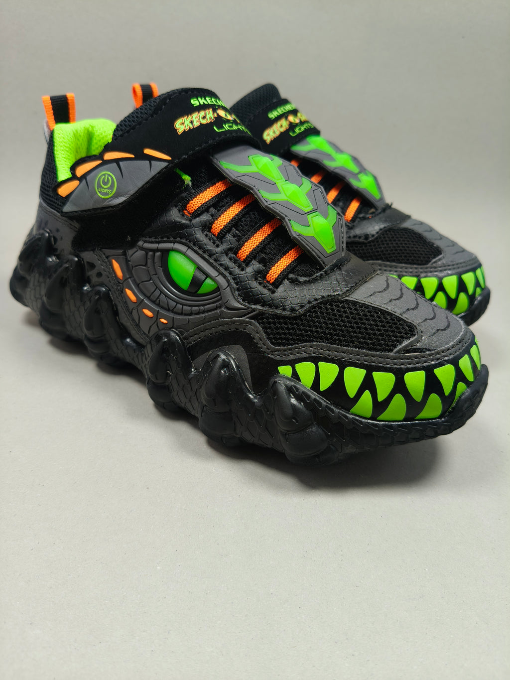 Skechers Dino Tracker EUR : 34 : Premium
