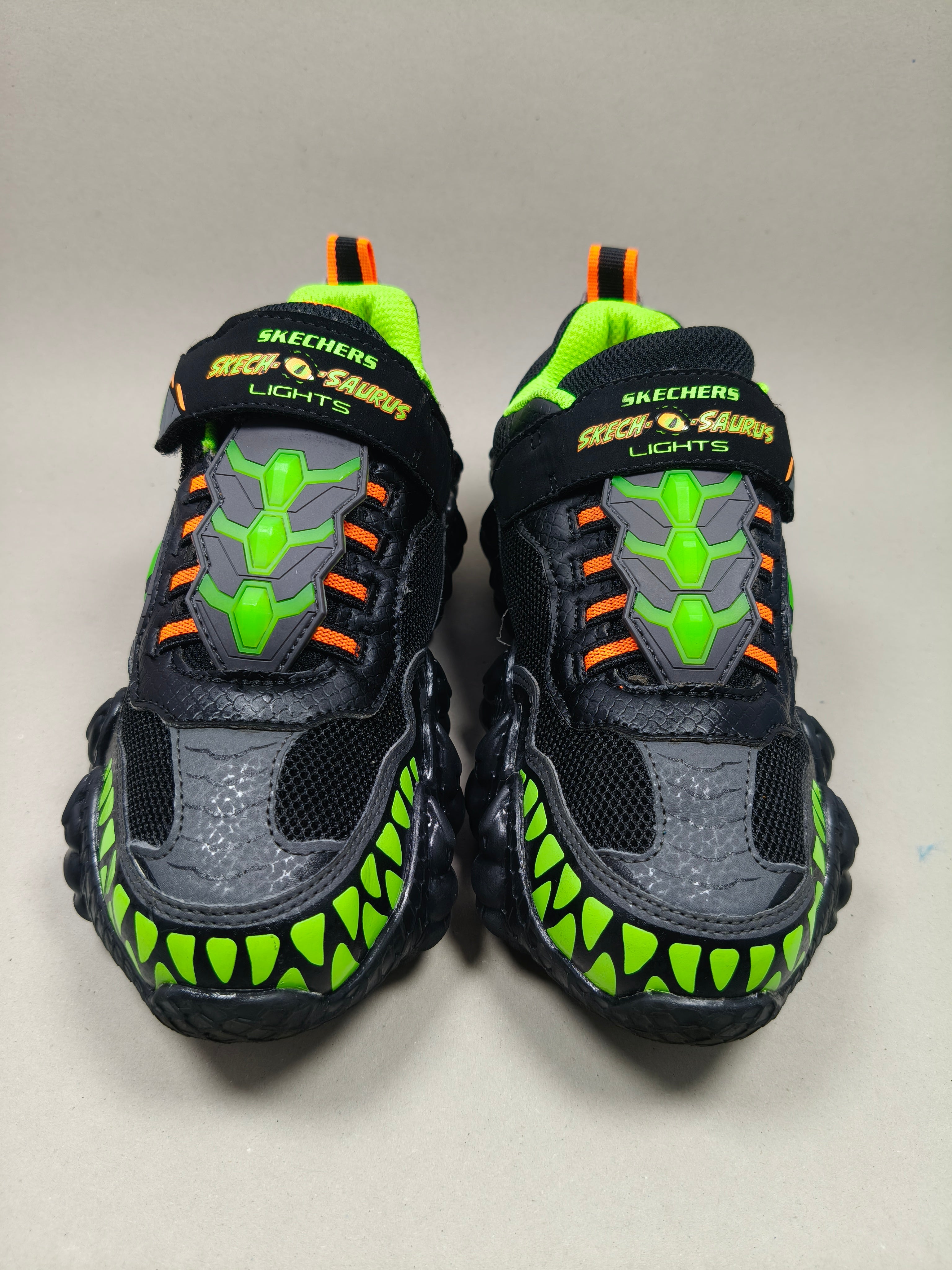 Skechers Dino Tracker EUR : 34 : Premium