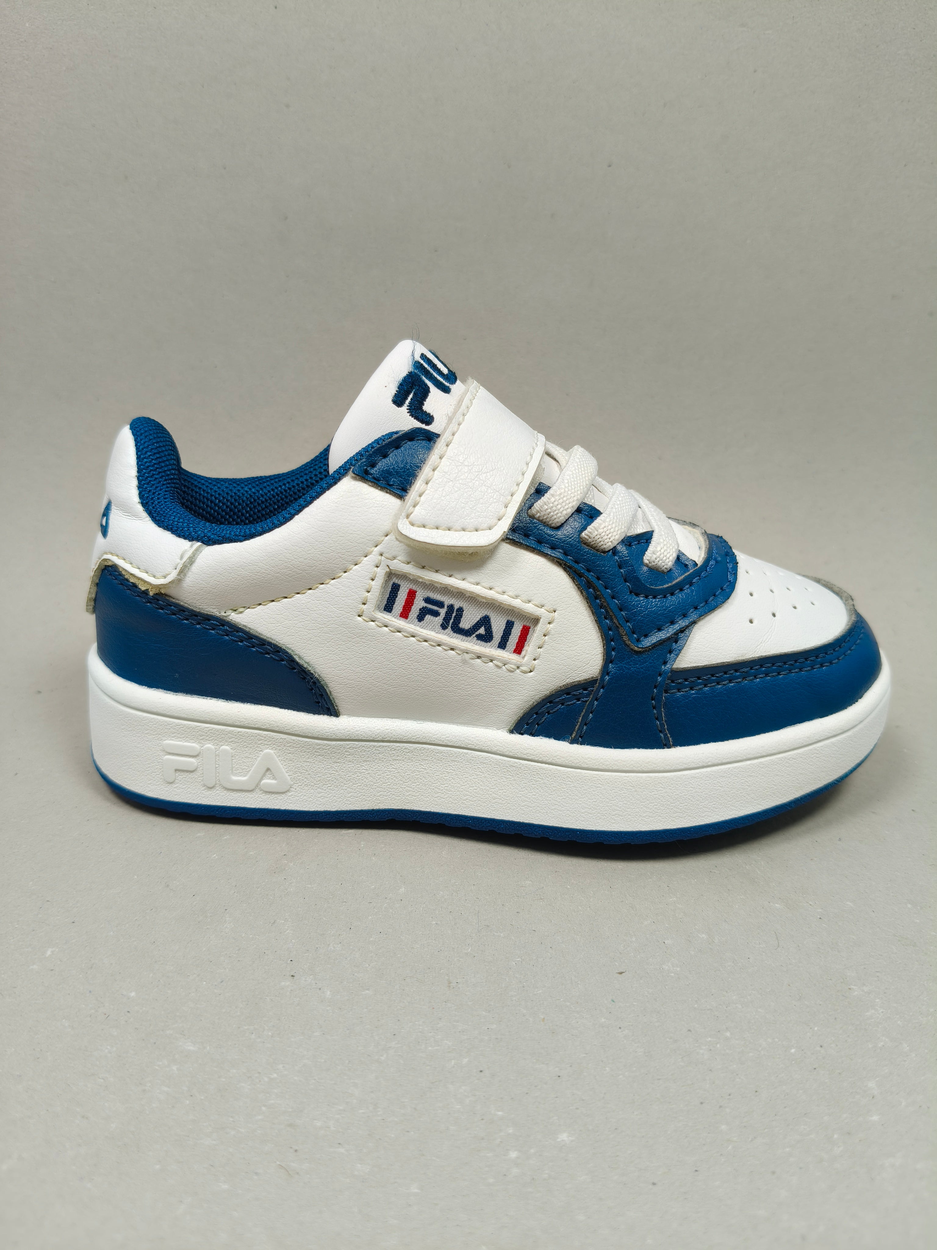 Fila Kinder . Size : EUR  25 | Premium