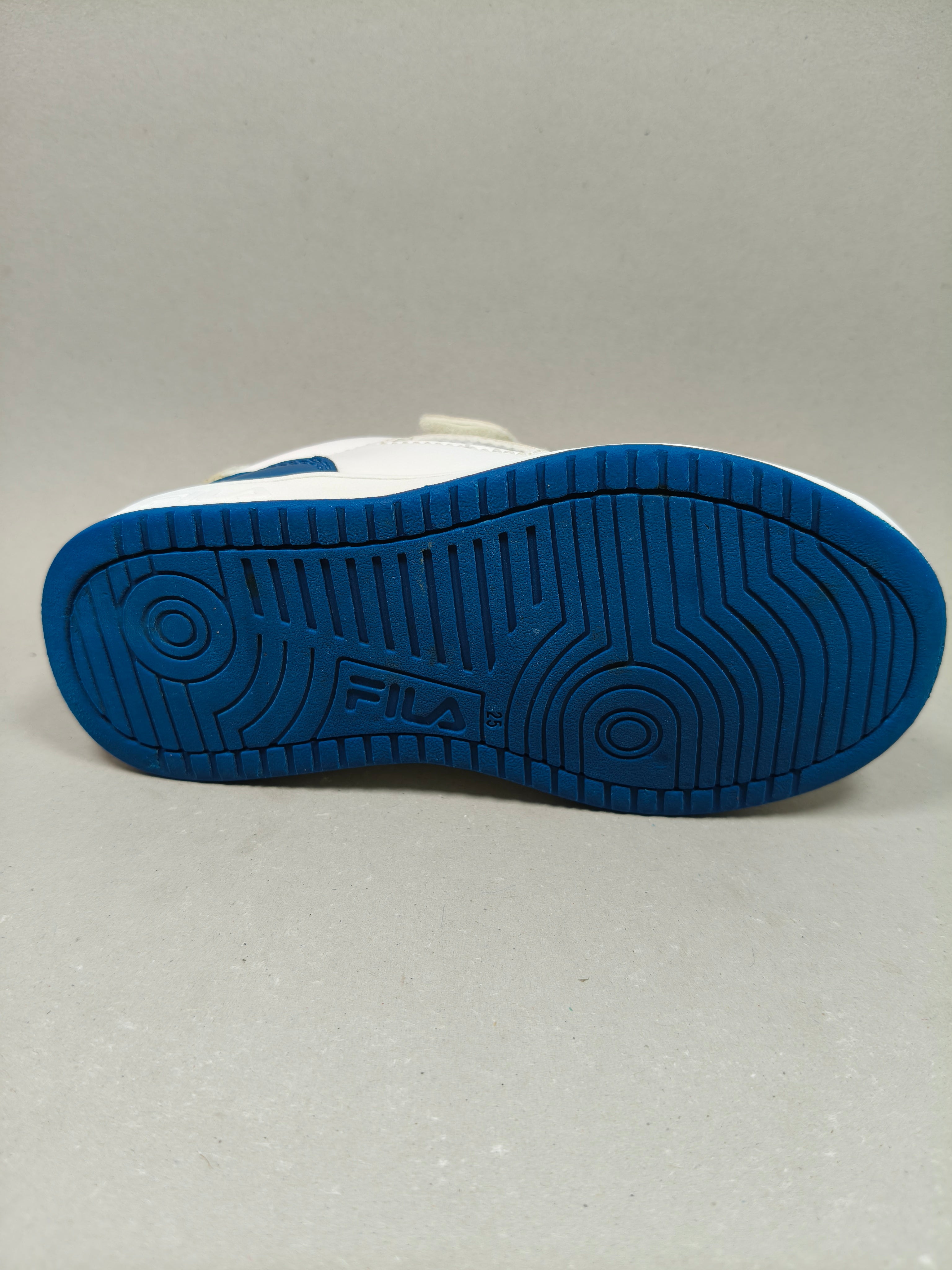 Fila Kinder . Size : EUR  25 | Premium