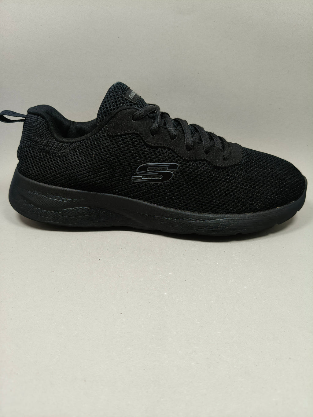 Skechers Dynamight EUR : 42 : Excellent