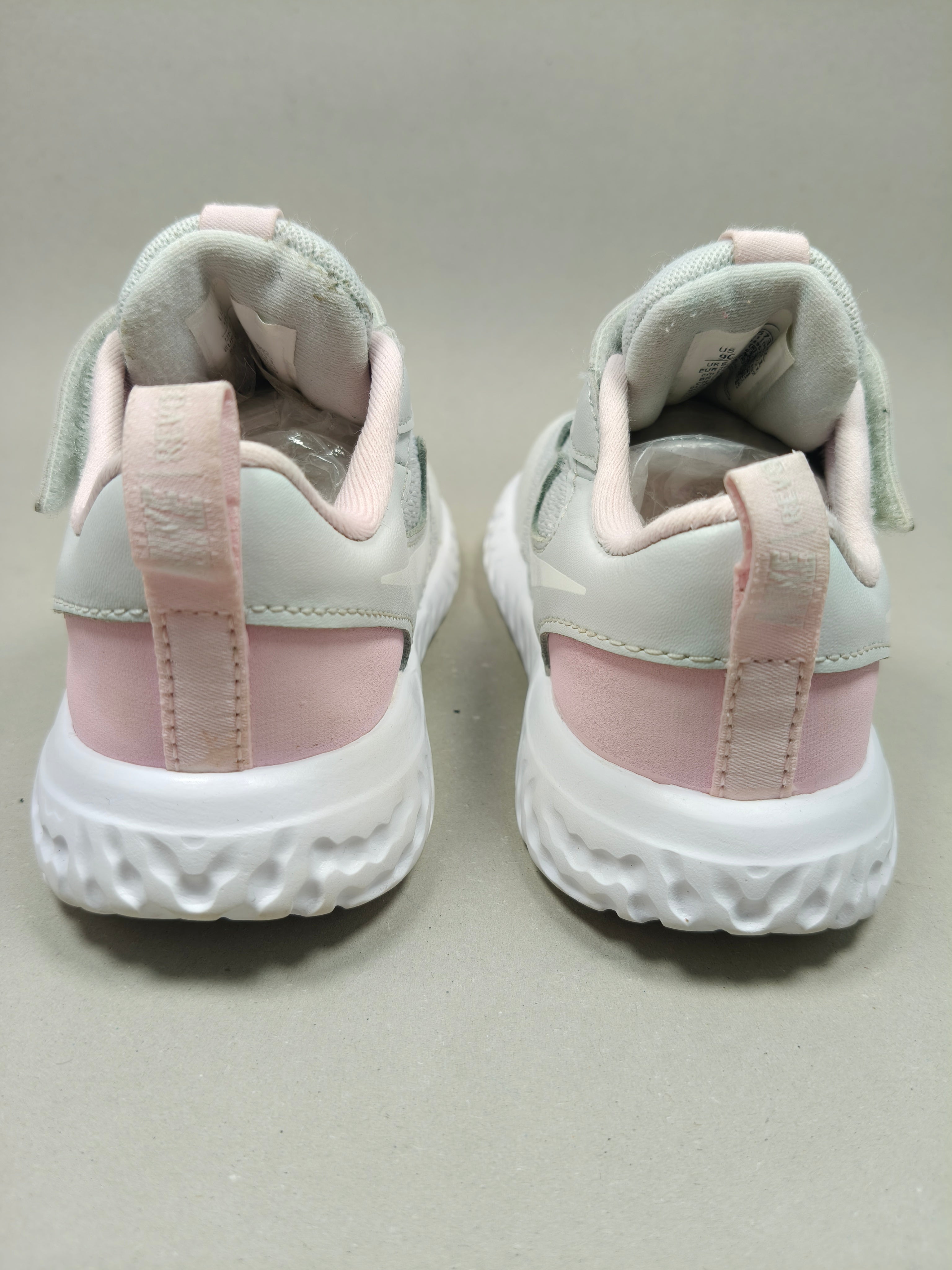 Nike Revolution 5 . Size : EUR 26 | Premium