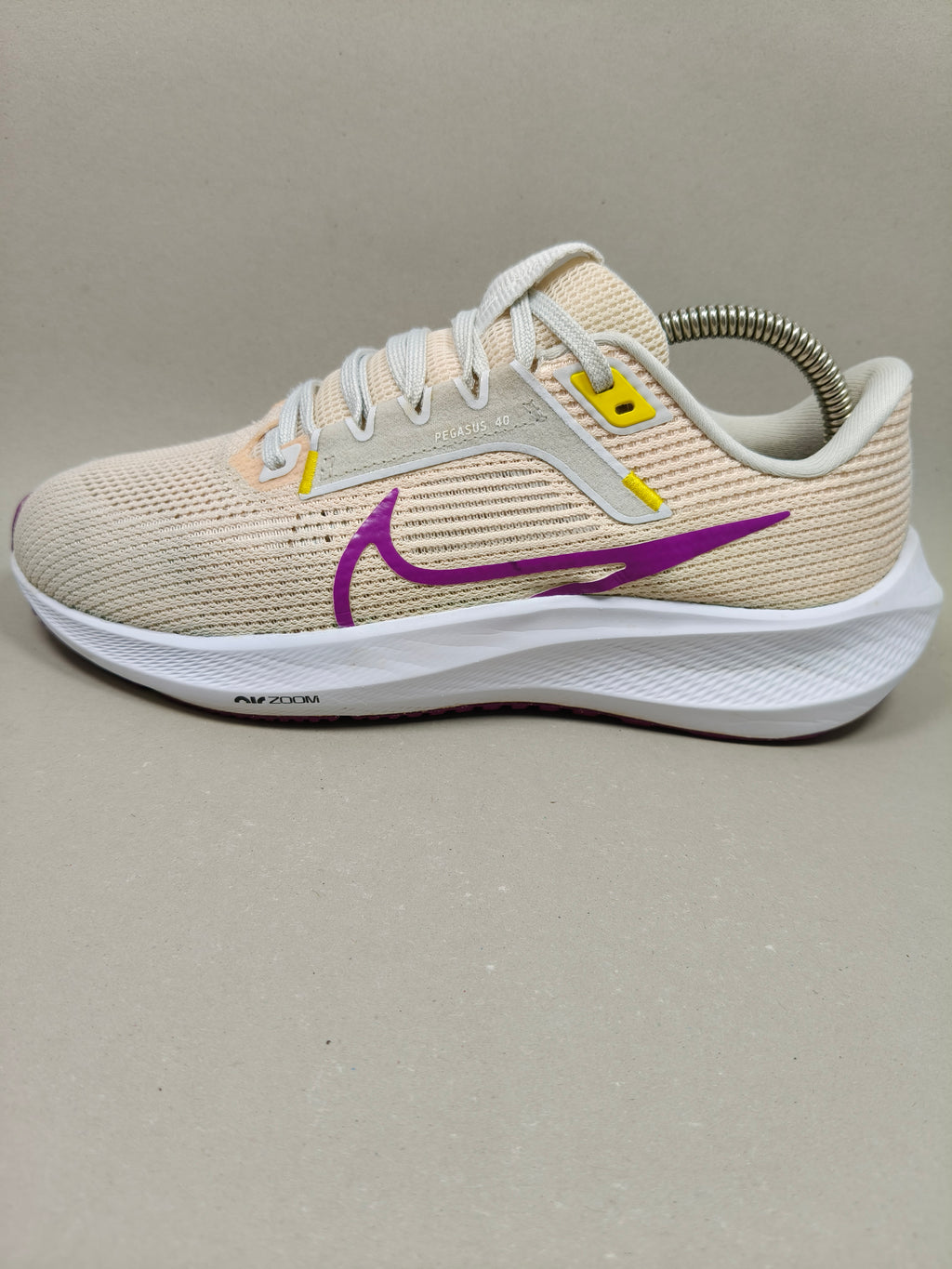 Nike Zoom Pegasus 40 . Size : EUR  38 | Premium
